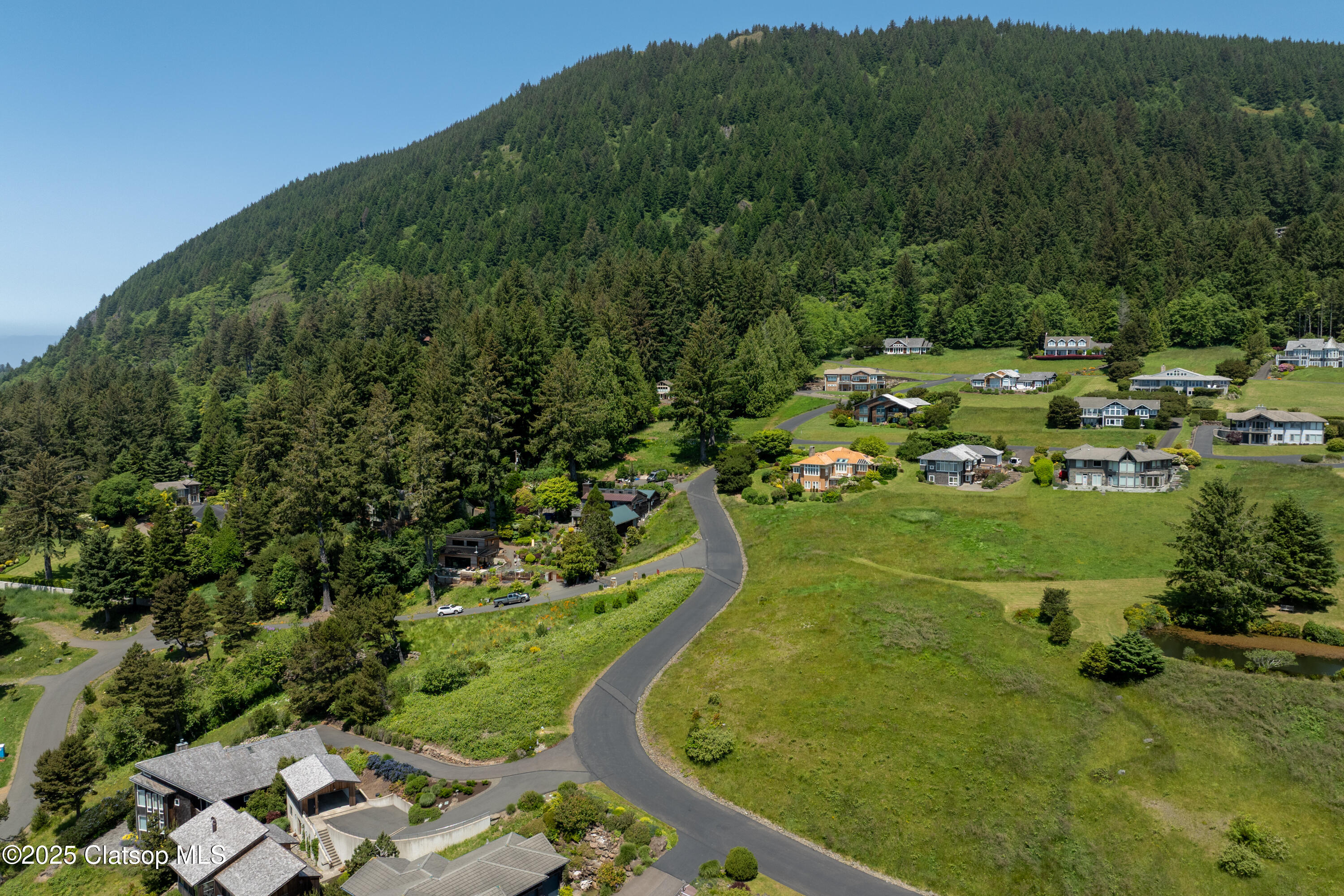 Vl Meadow Loop Property Photo 9