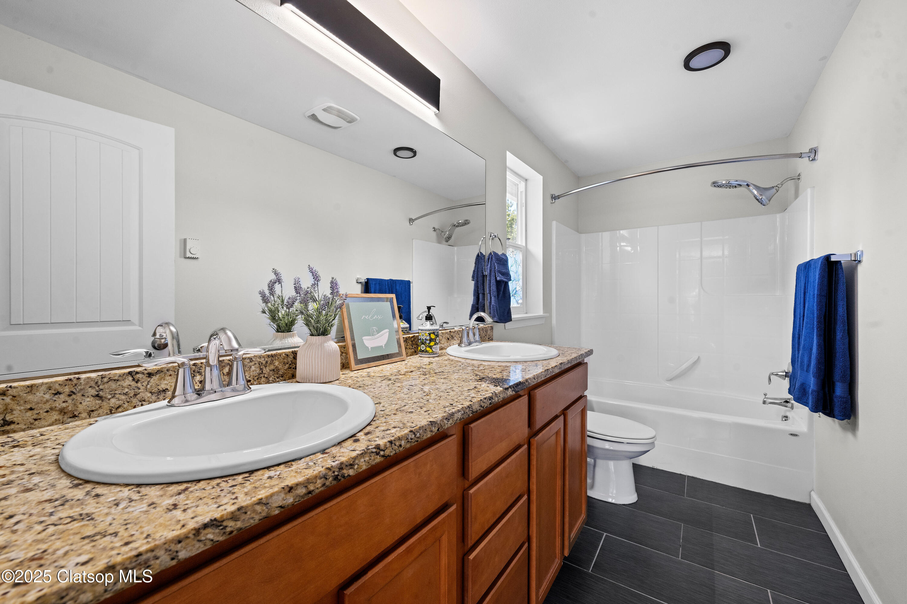 1225 3rd Property Photo 23