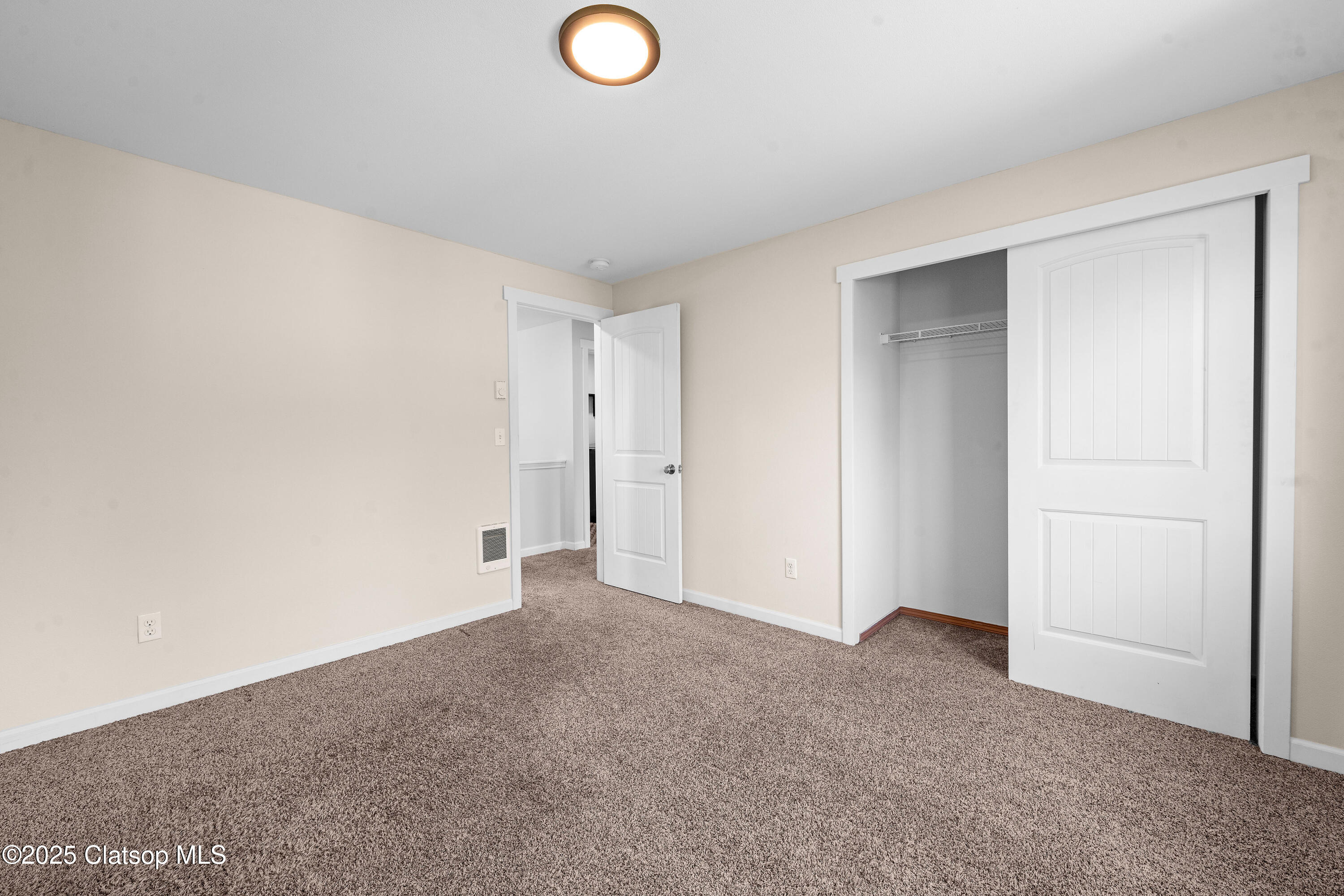 1225 3rd Property Photo 30