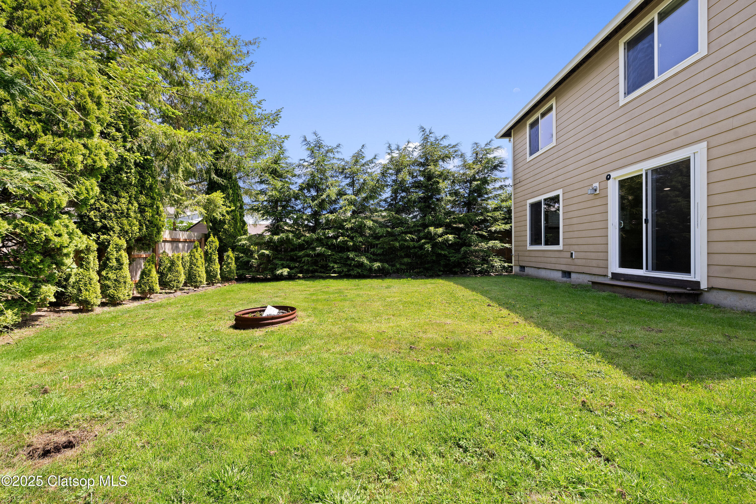 1225 3rd Property Photo 39