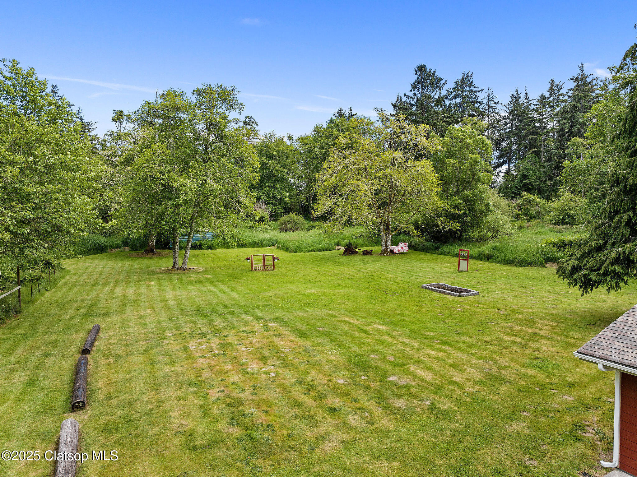 290 12th Avenue Property Photo 22