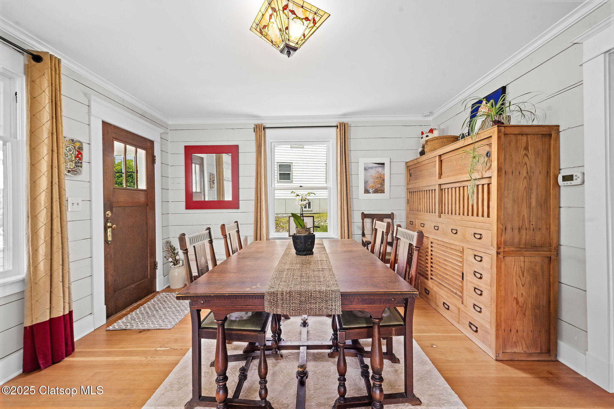 571 Rivington Avenue Property Photo 17