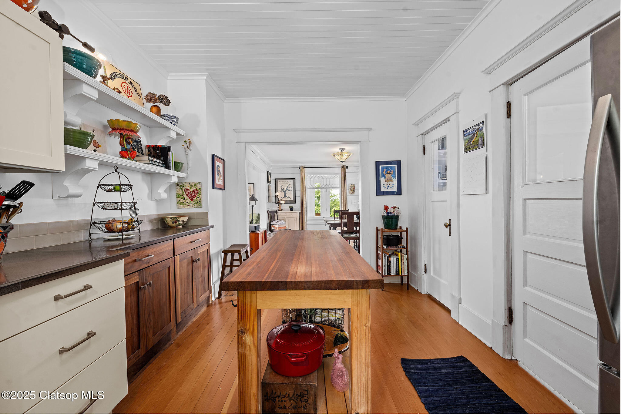 571 Rivington Avenue Property Photo 22