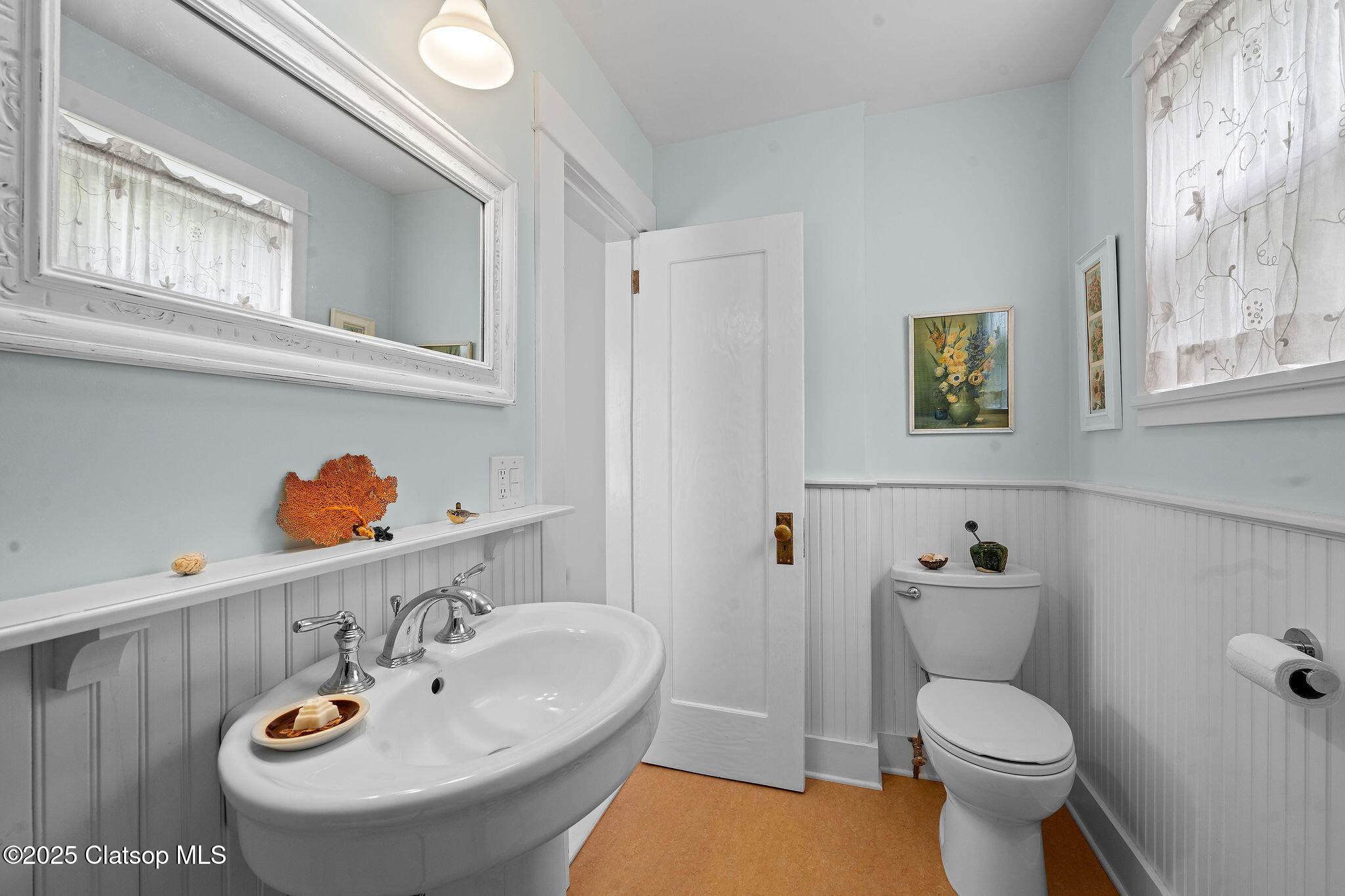 571 Rivington Avenue Property Photo 28