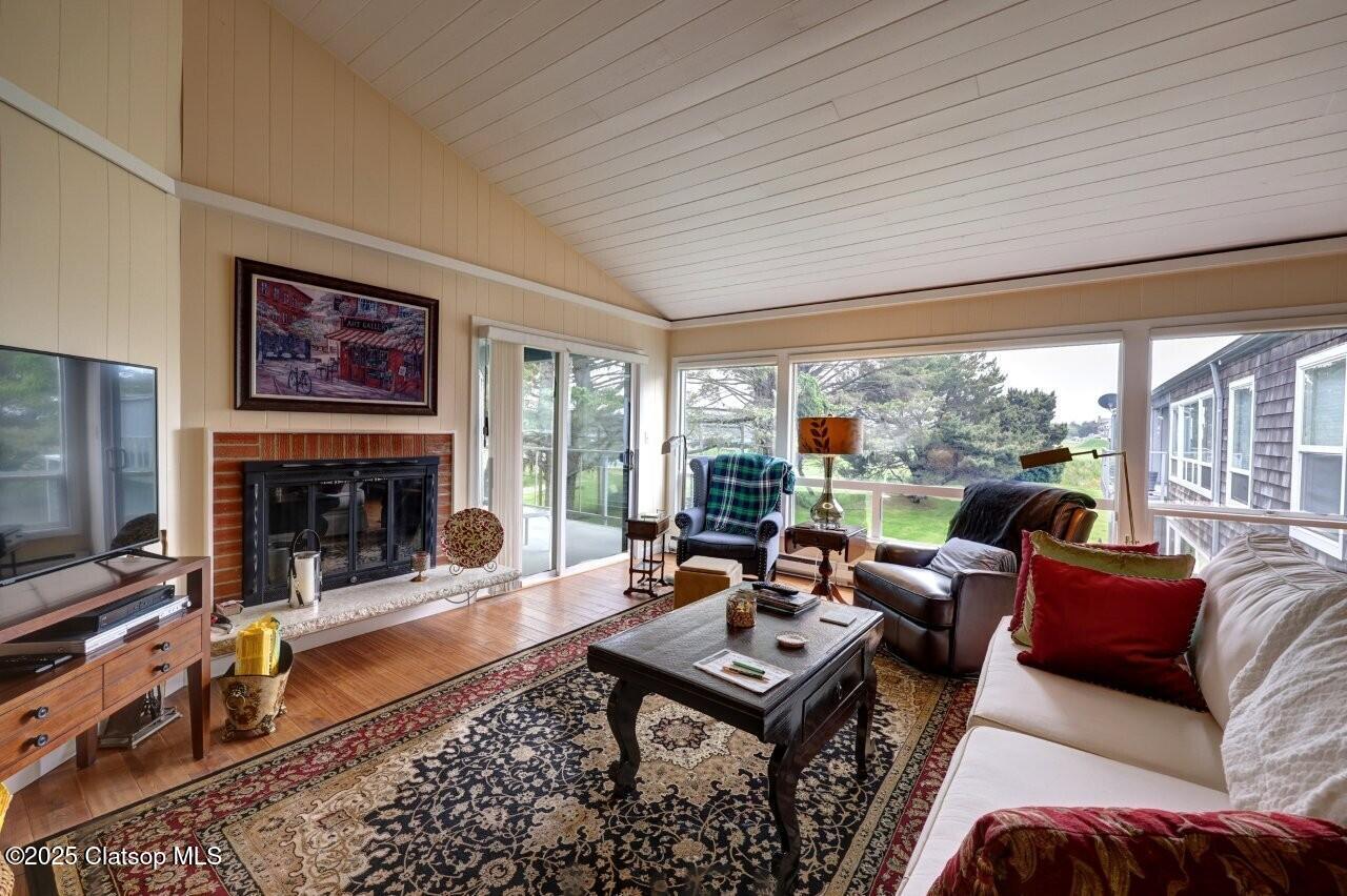 1729 Gearhart Green Condo Property Photo 10