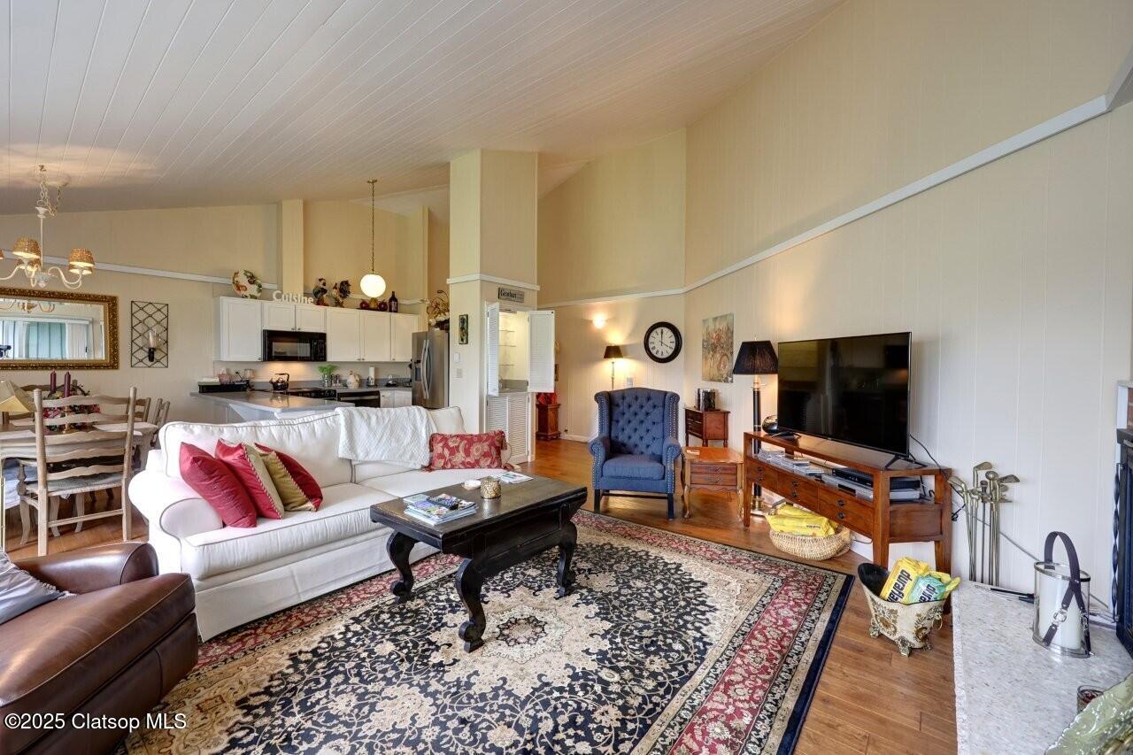 1729 Gearhart Green Condo Property Photo 13