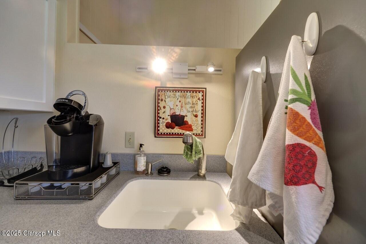 1729 Gearhart Green Condo Property Photo 20