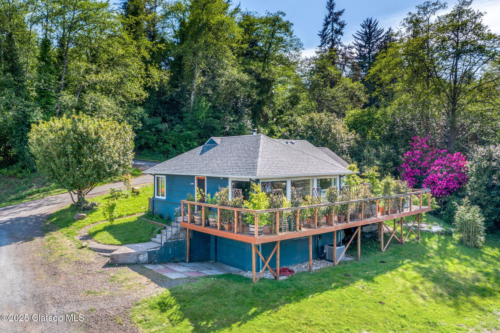 12990 I Street Property Photo 1