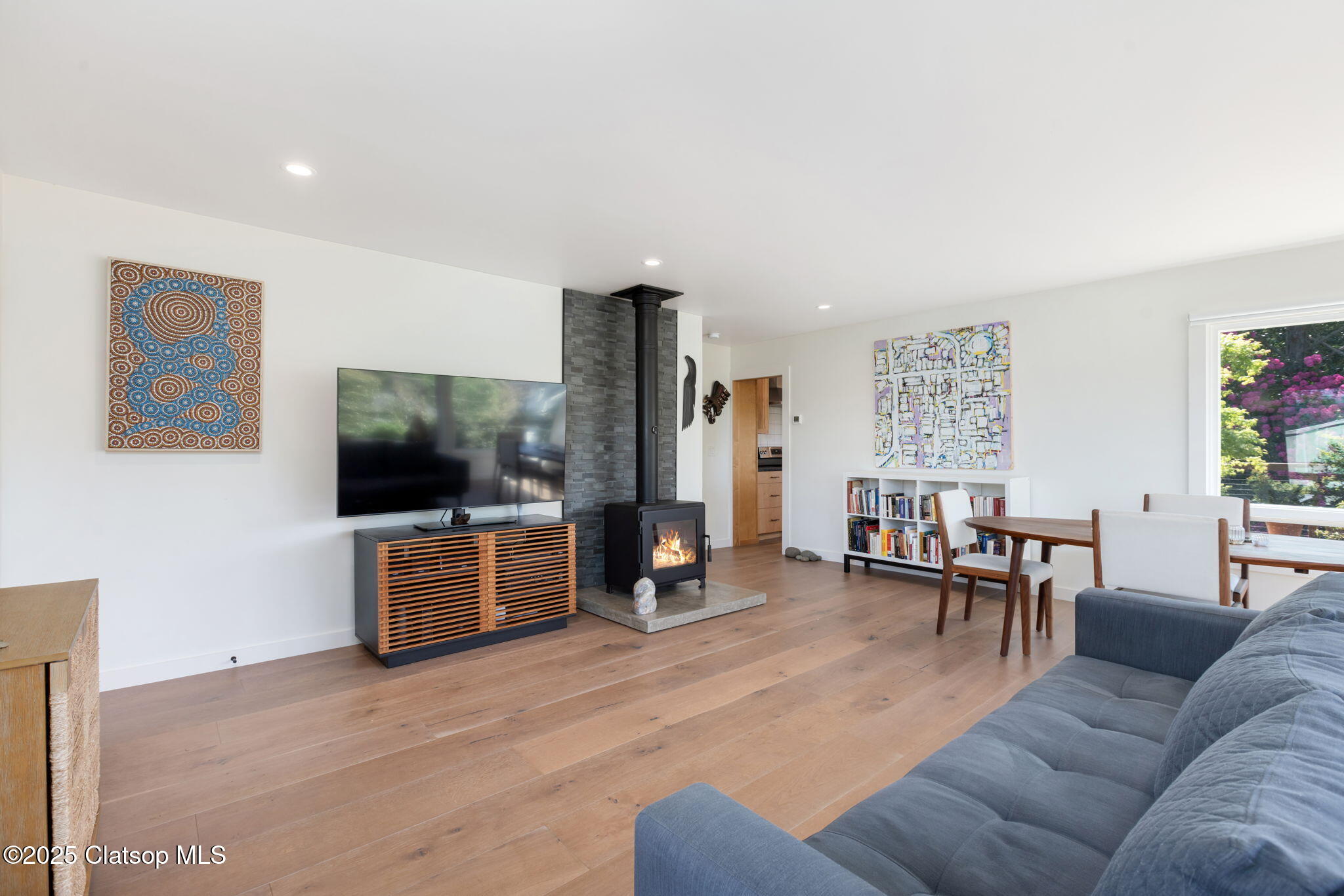 12990 I Street Property Photo 5