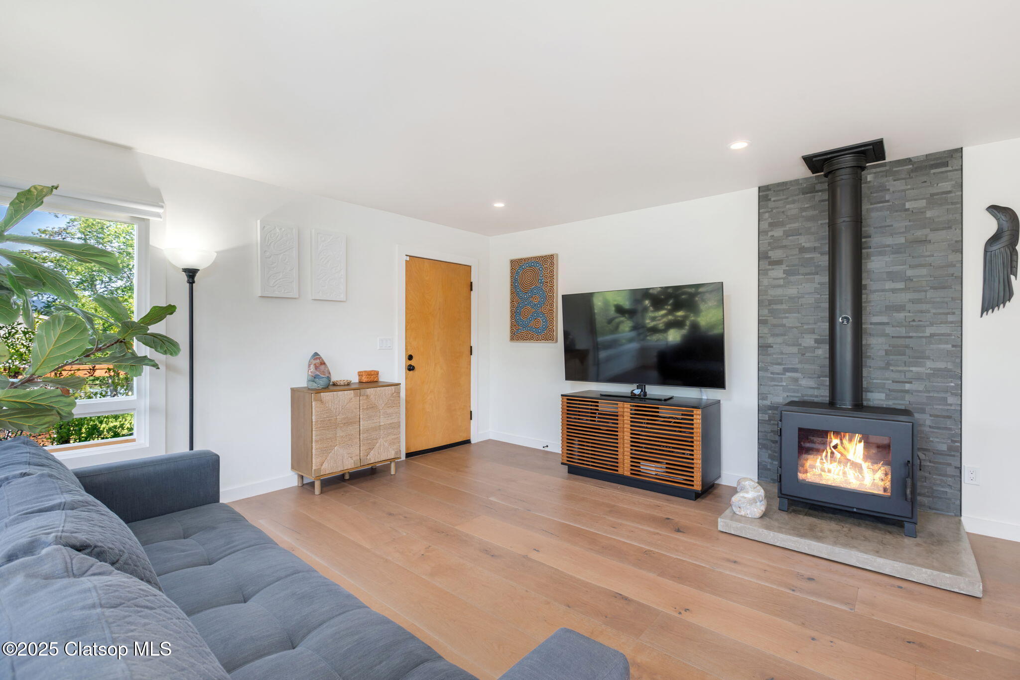 12990 I Street Property Photo 6