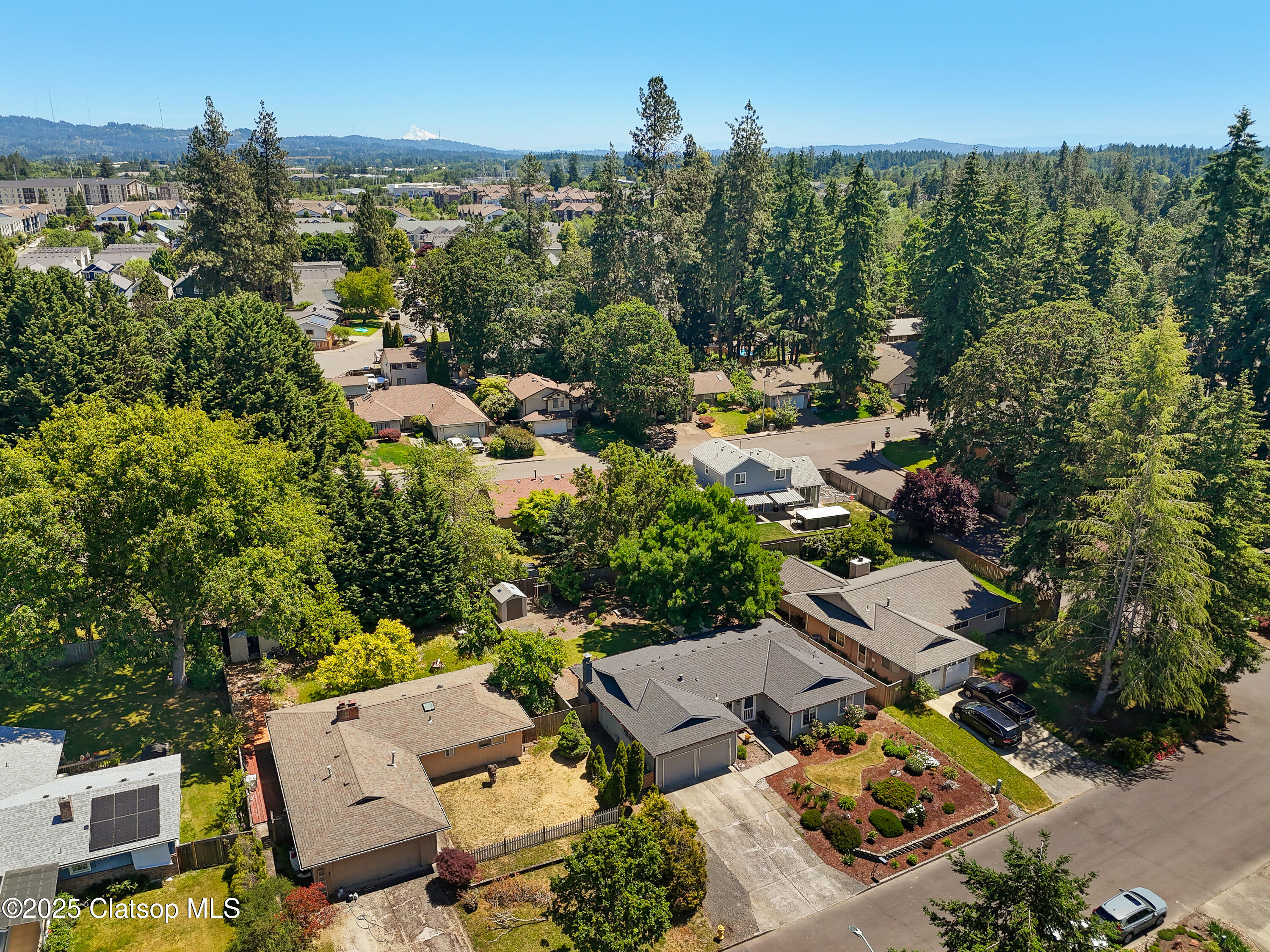 1290 Sw Jay Court Property Photo 3