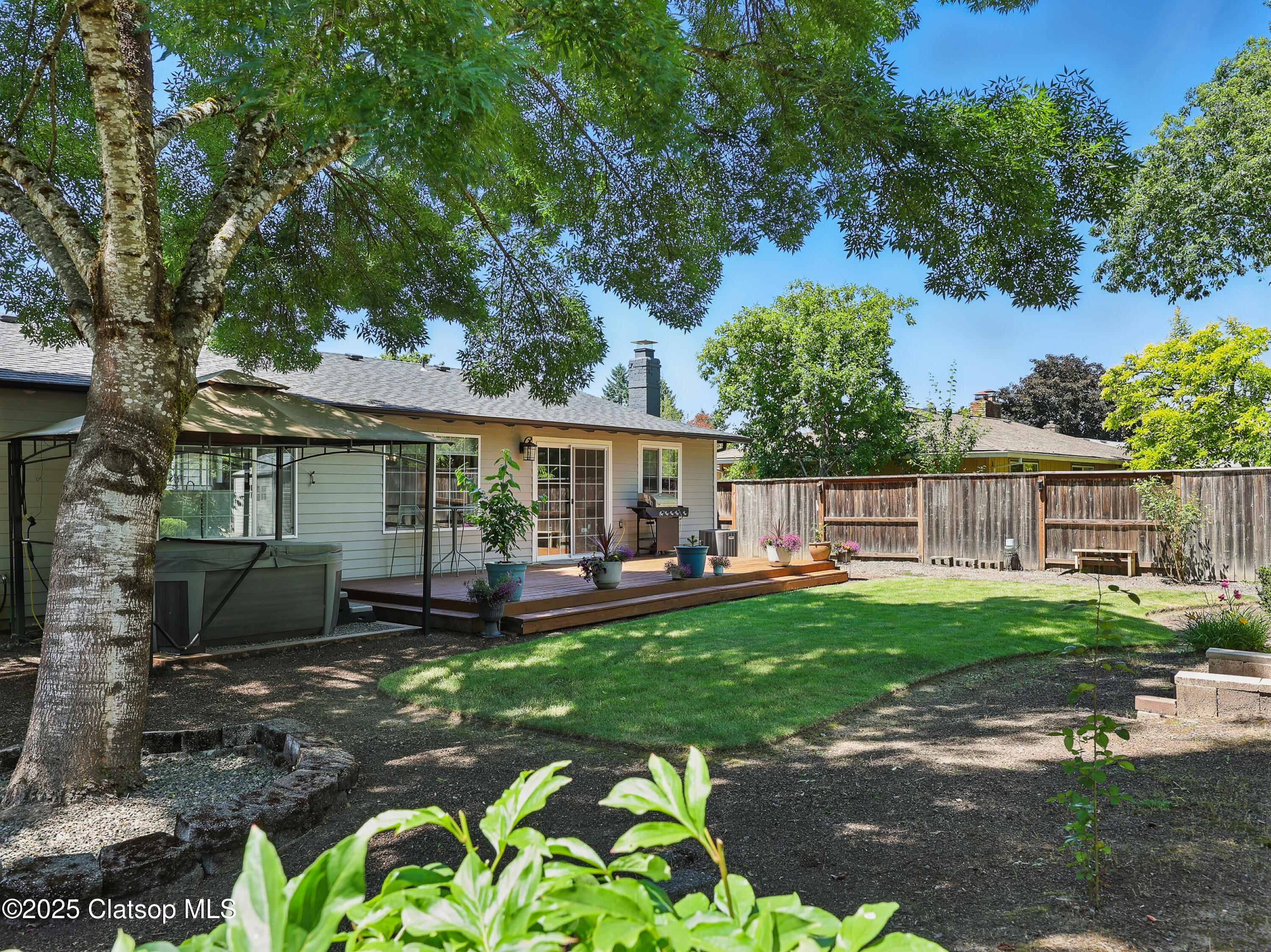 1290 Sw Jay Court Property Photo 6