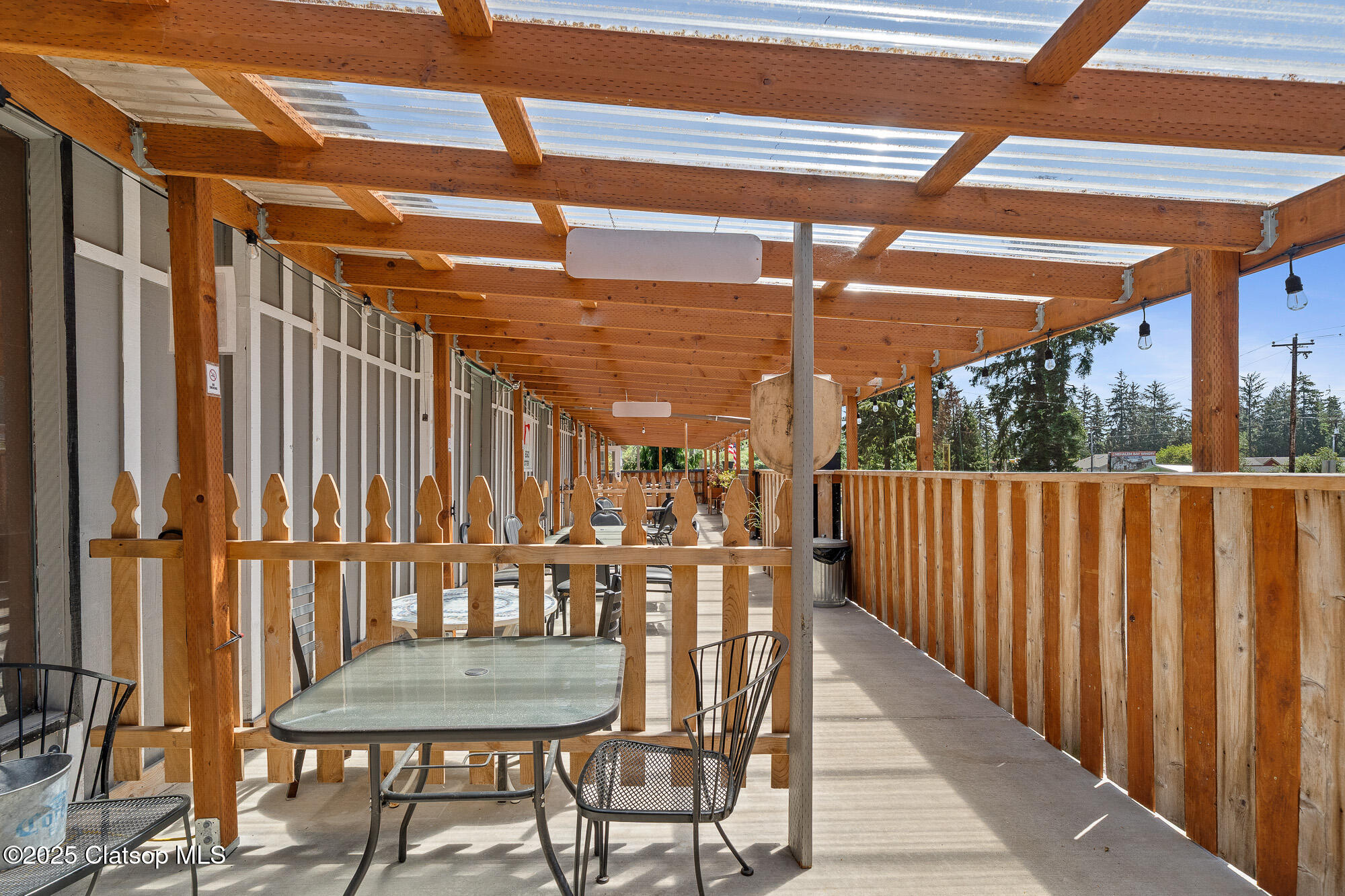36480 Us-101 Property Photo 14