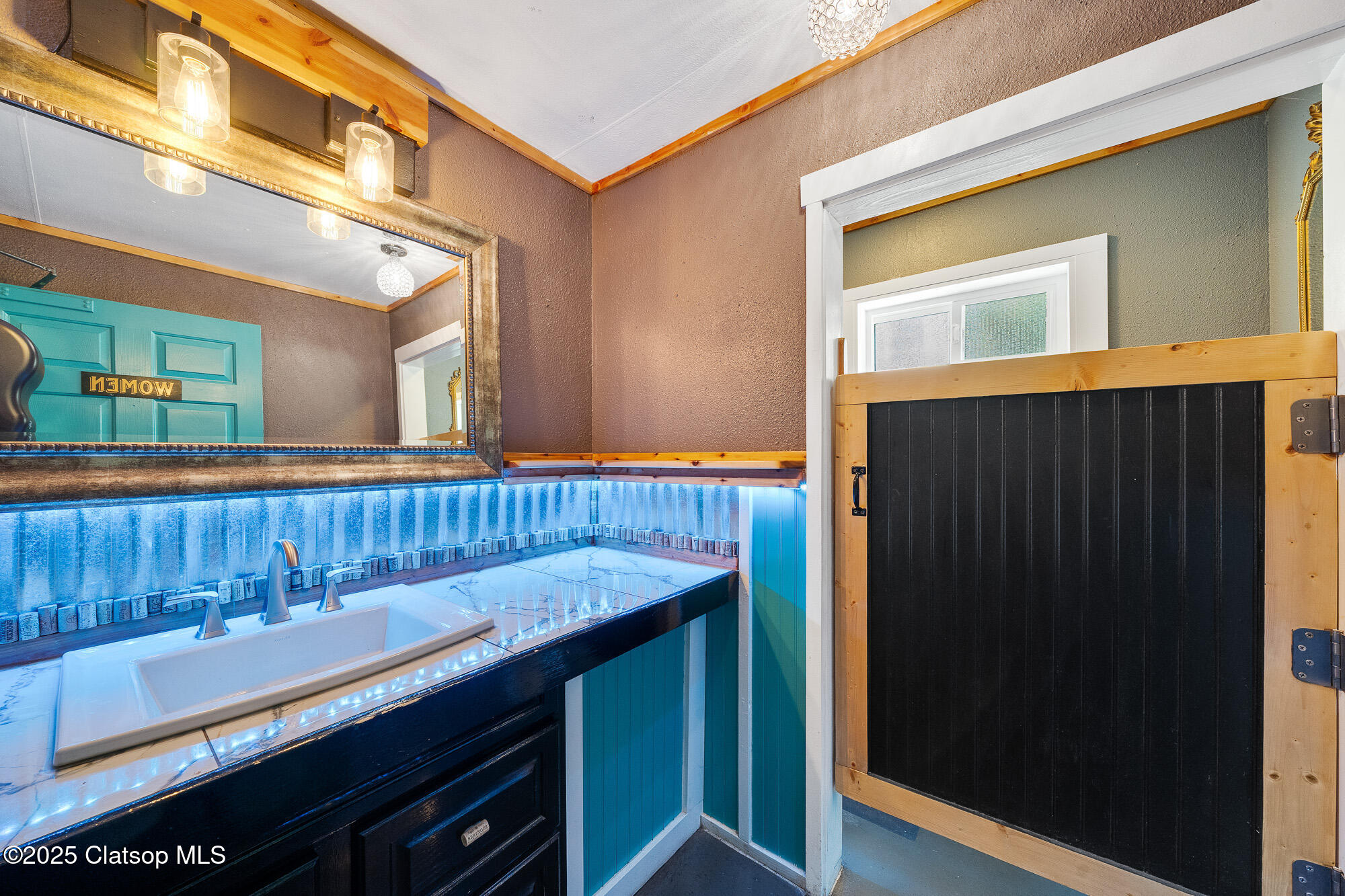 36480 Us-101 Property Photo 20