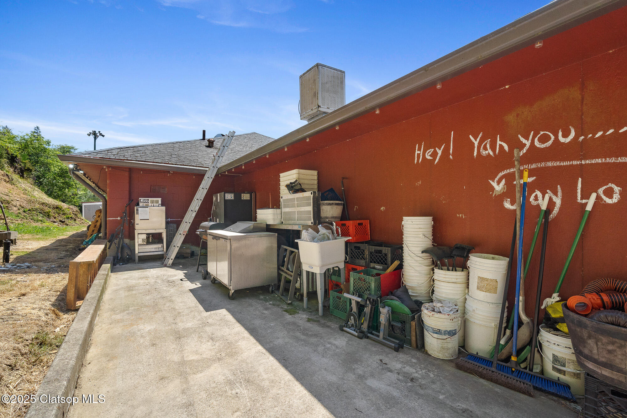 36480 Us-101 Property Photo 36