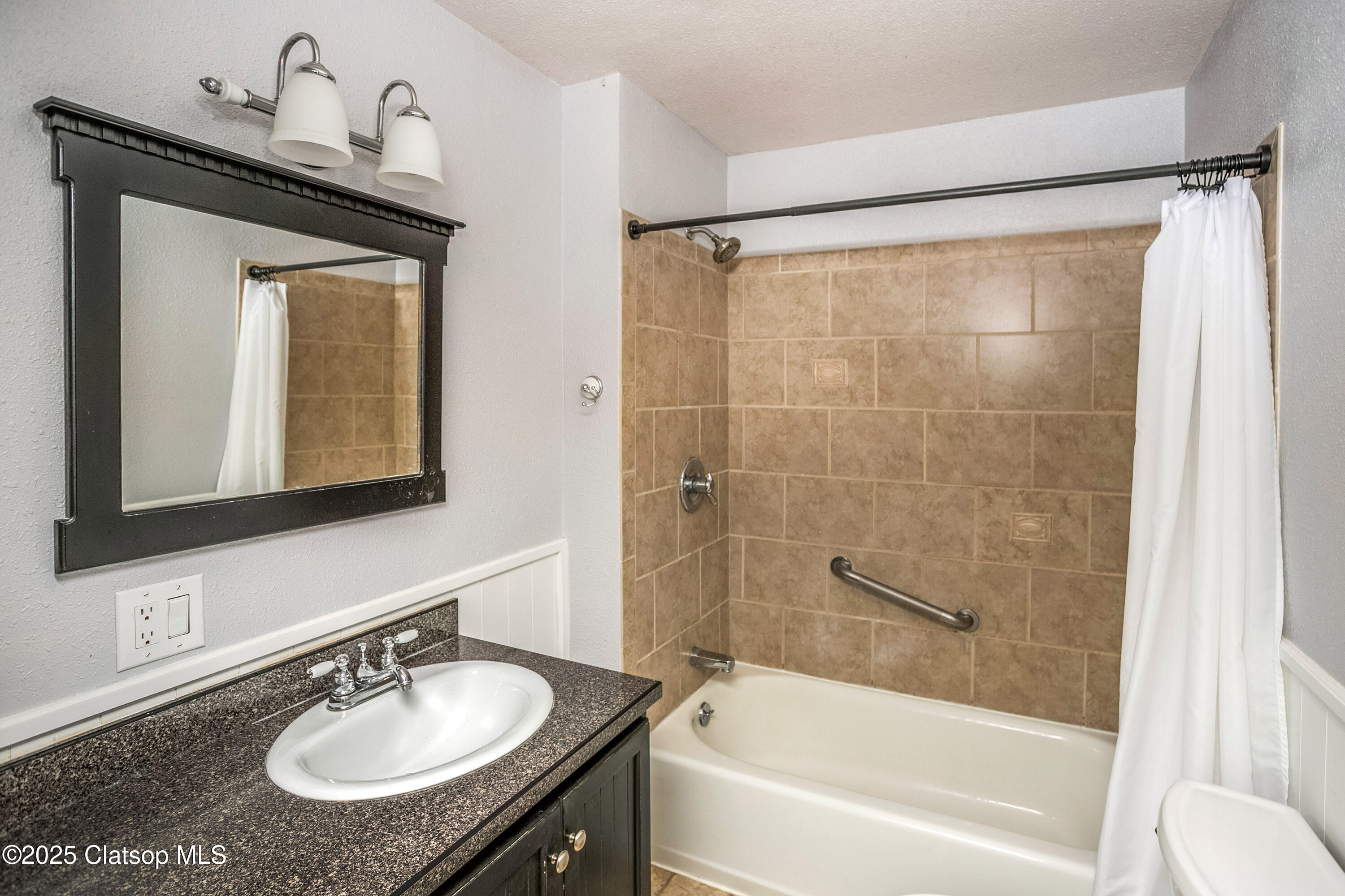 821 13th Avenue Property Photo 16