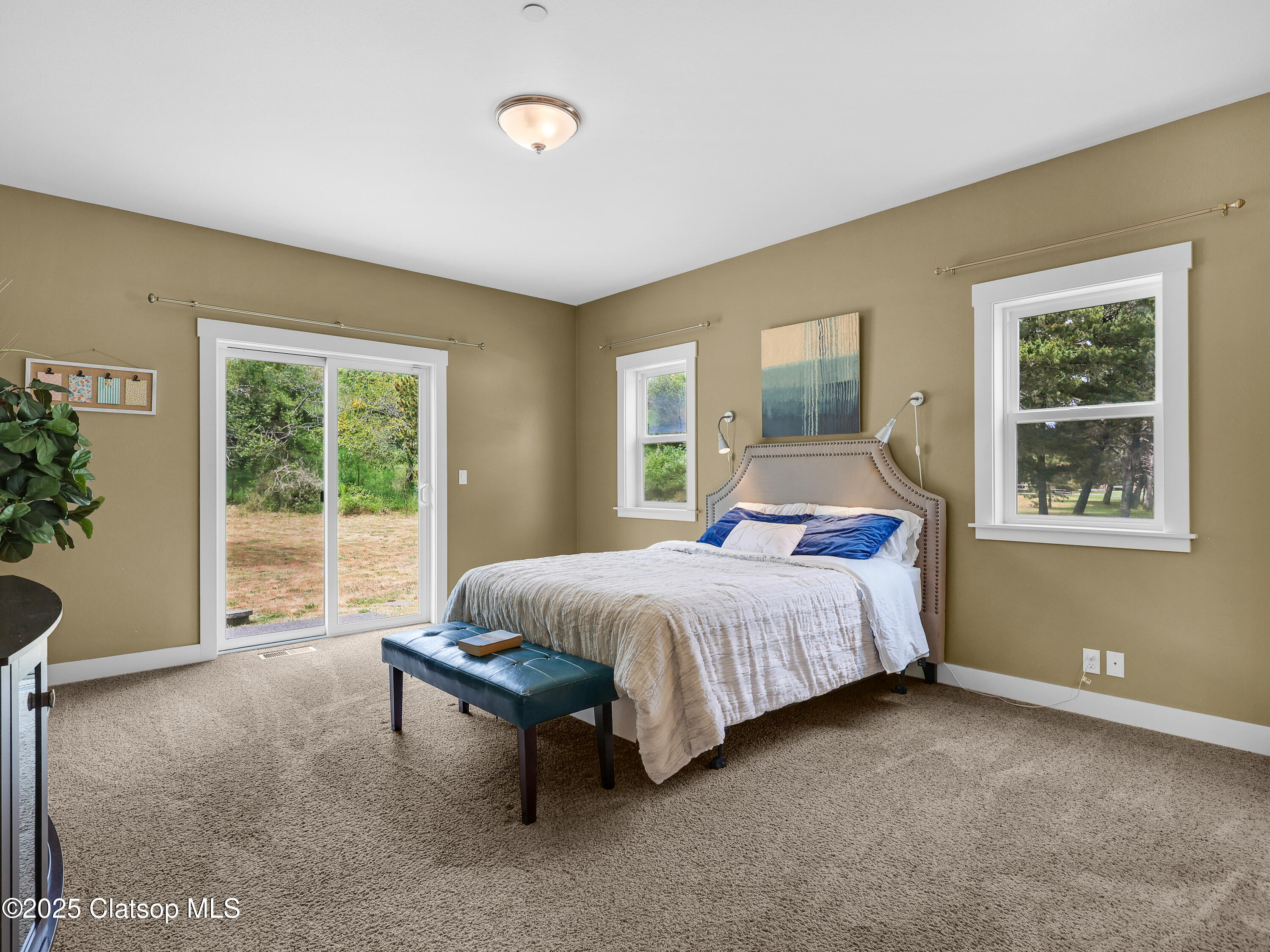 33467 Old Pine Drive Property Photo 14