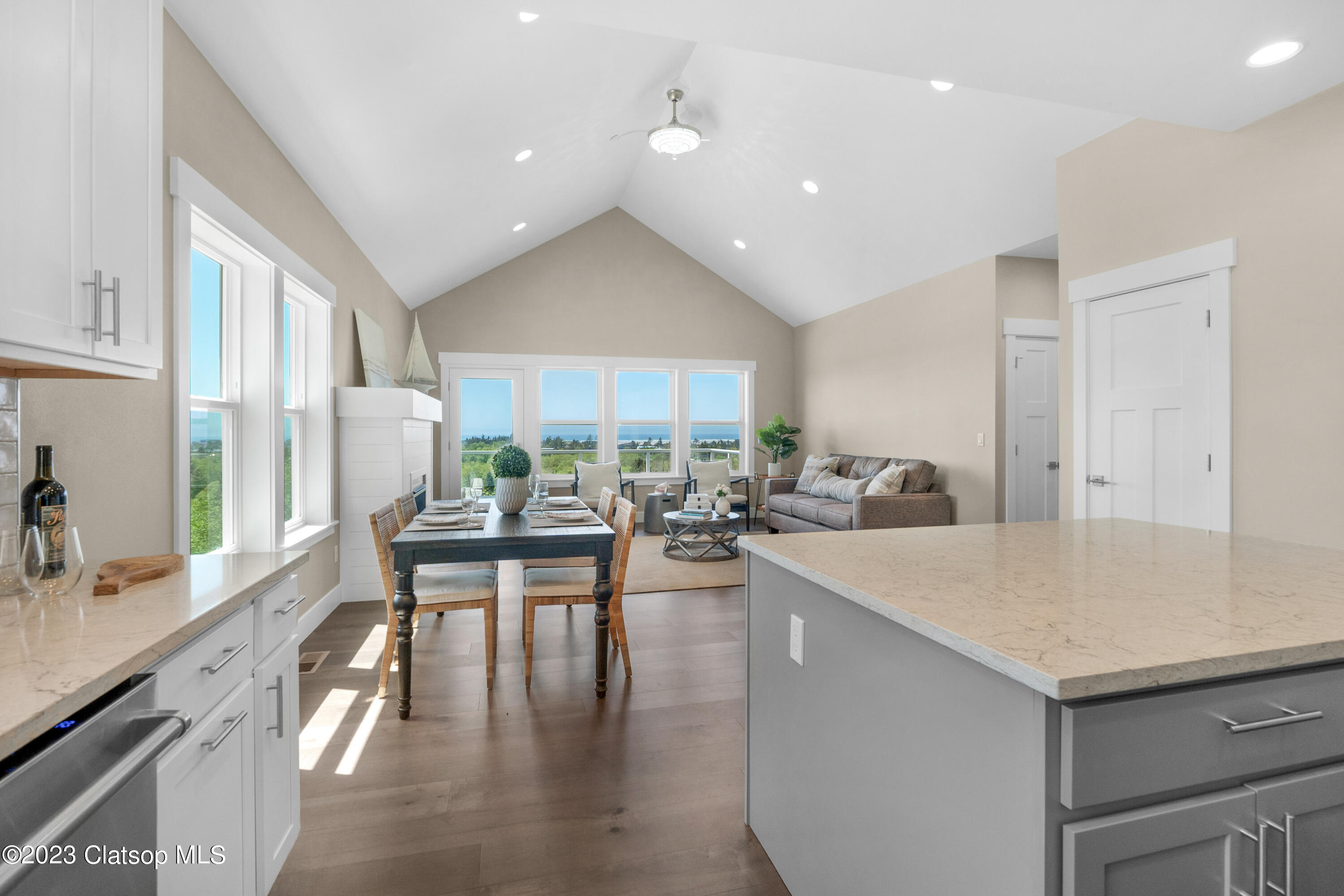 1790 Thompson Falls Drive Property Photo 15
