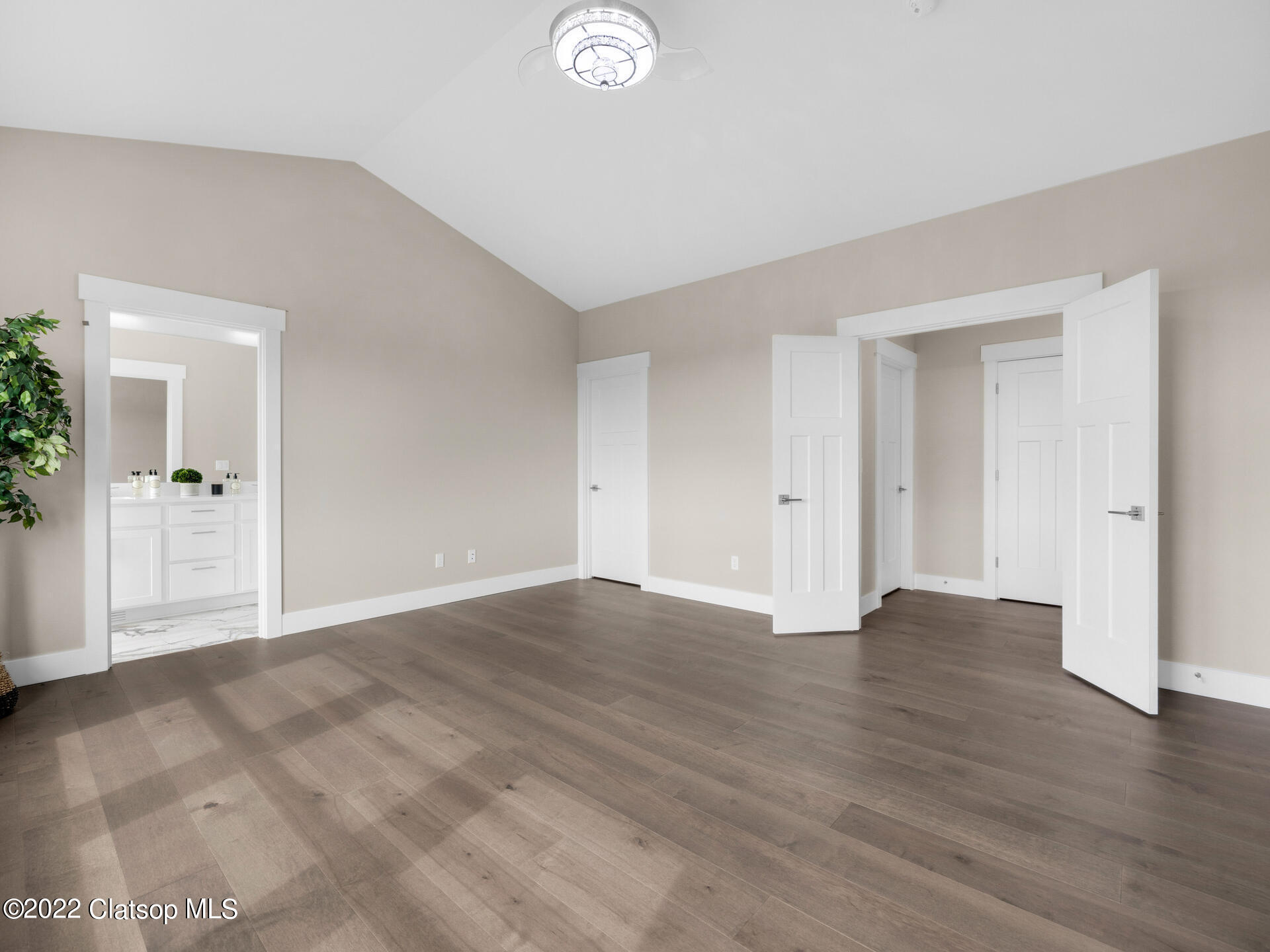 1790 Thompson Falls Drive Property Photo 19