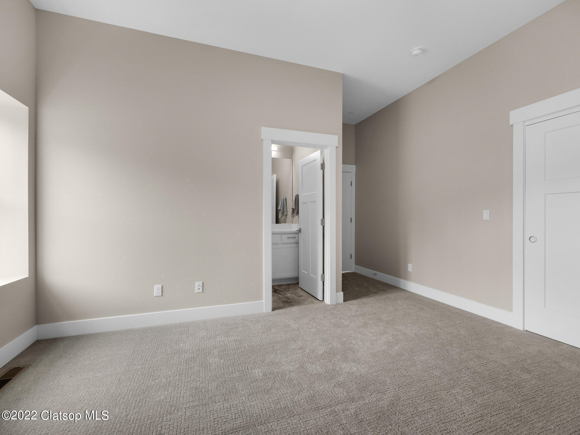 1790 Thompson Falls Drive Property Photo 33