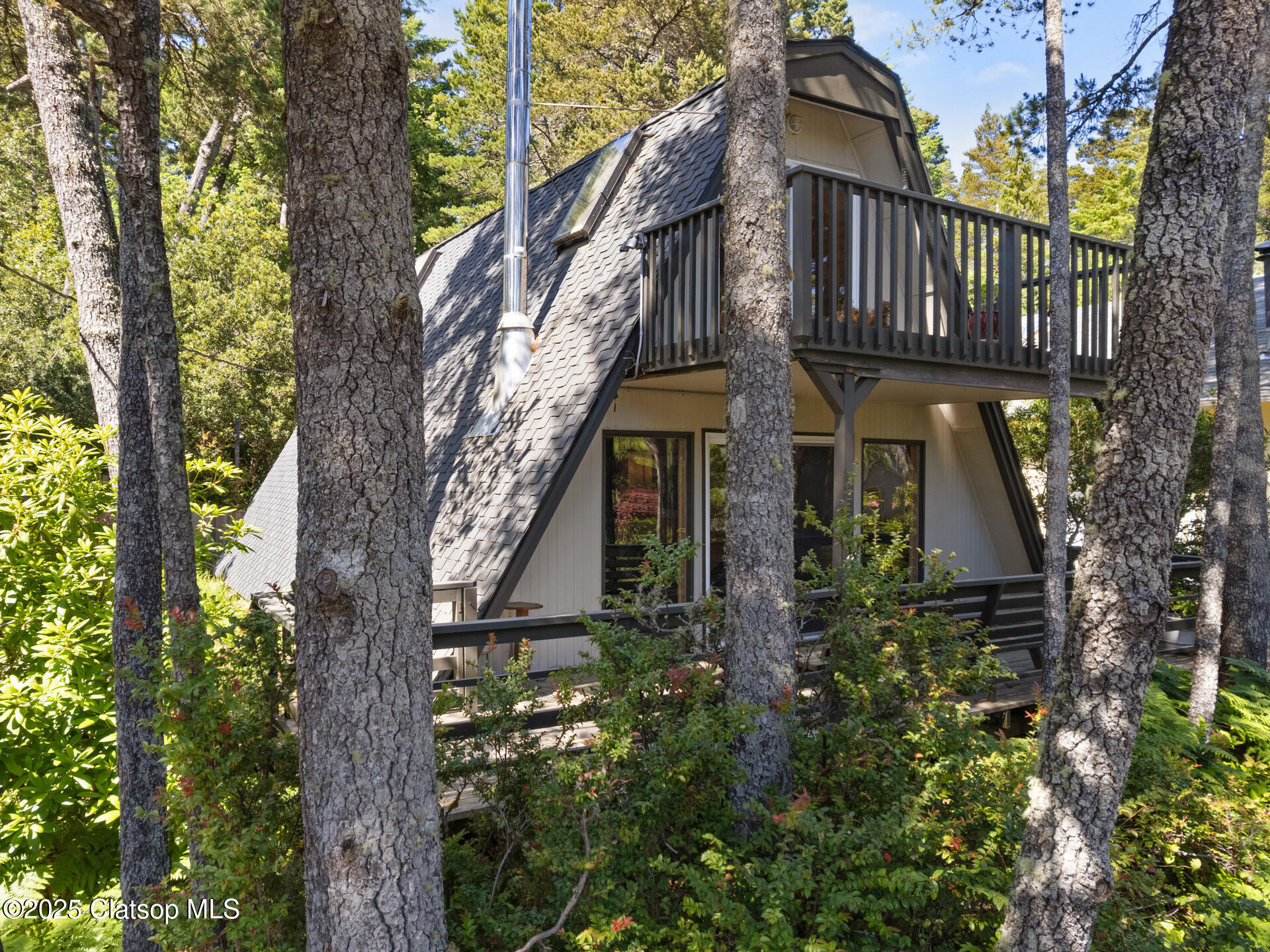 485 North Avenue Property Photo 1