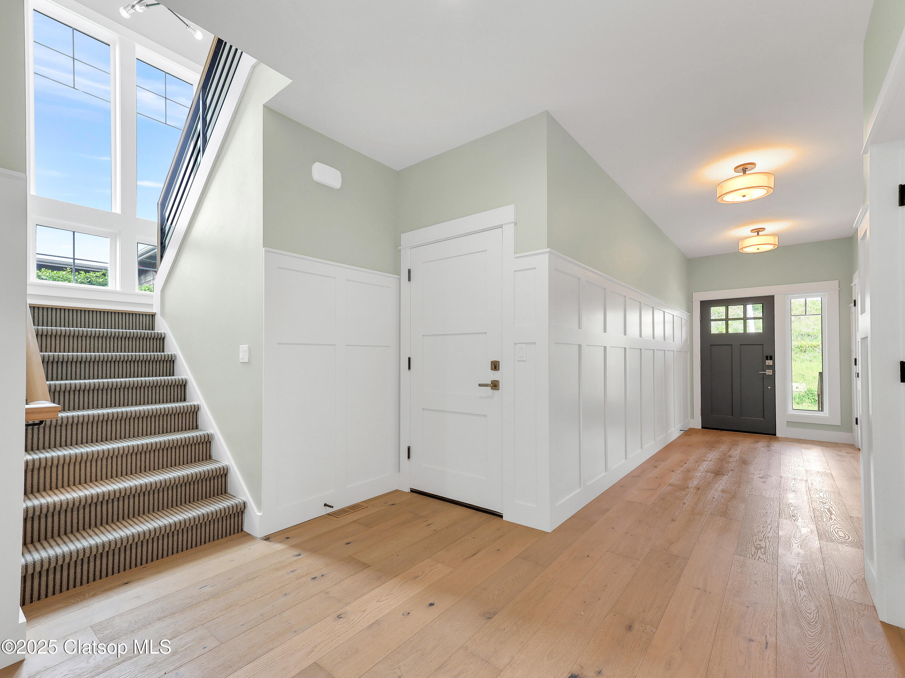 1400 N Ocean Avenue Property Photo 7