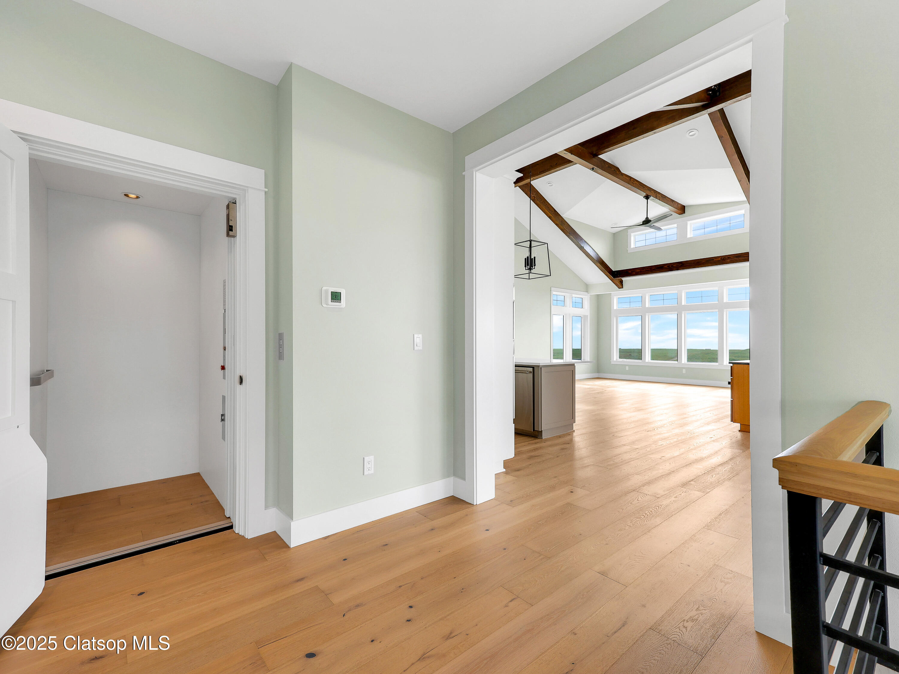 1400 N Ocean Avenue Property Photo 8