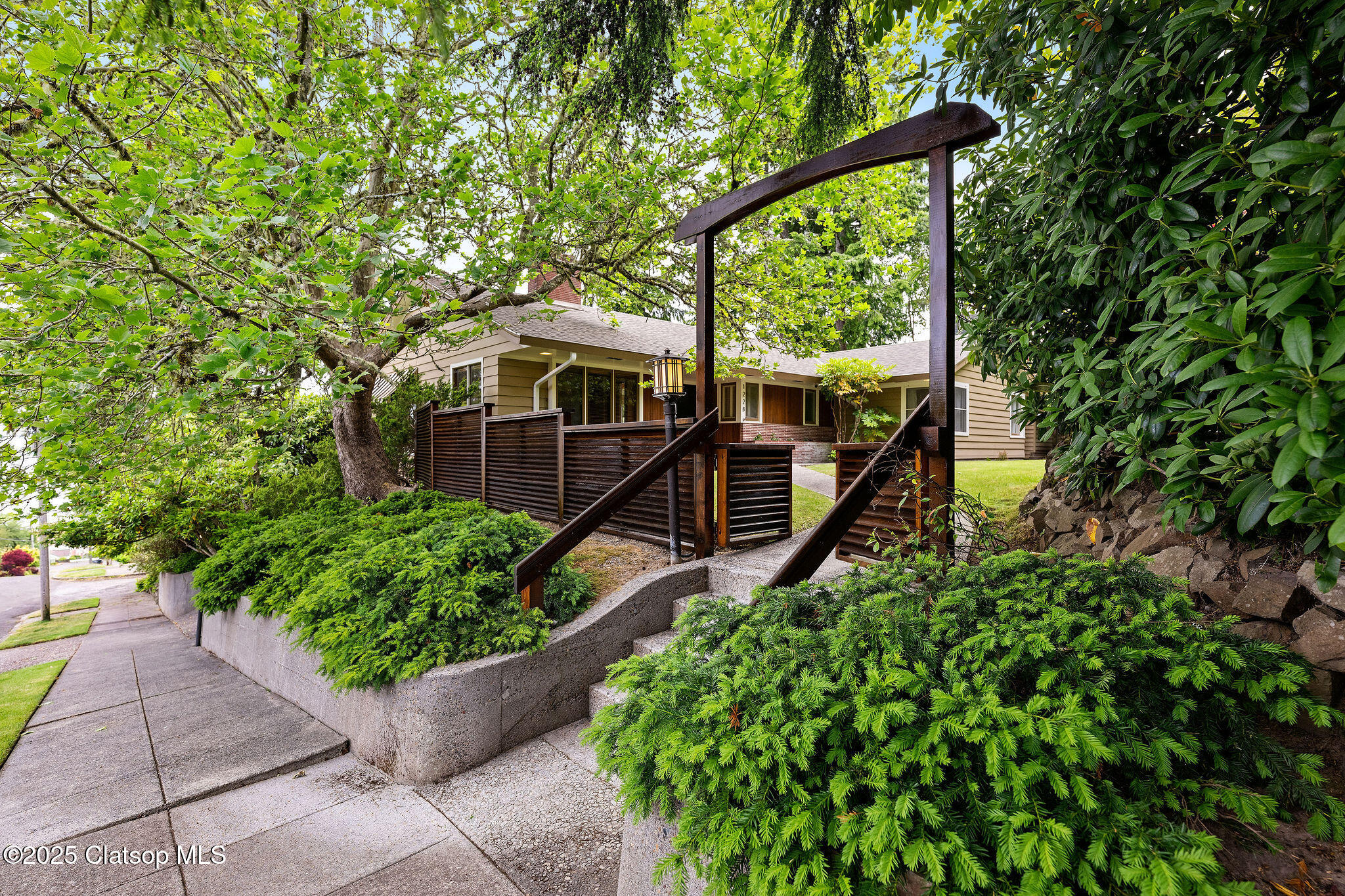 1228 11th Street Property Photo 32
