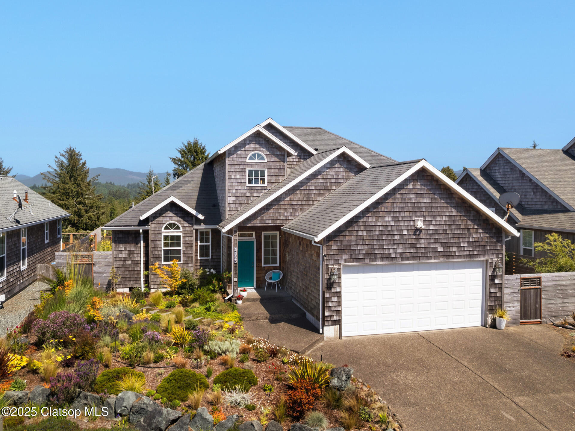 34725 Lodgepole Drive Property Photo 1