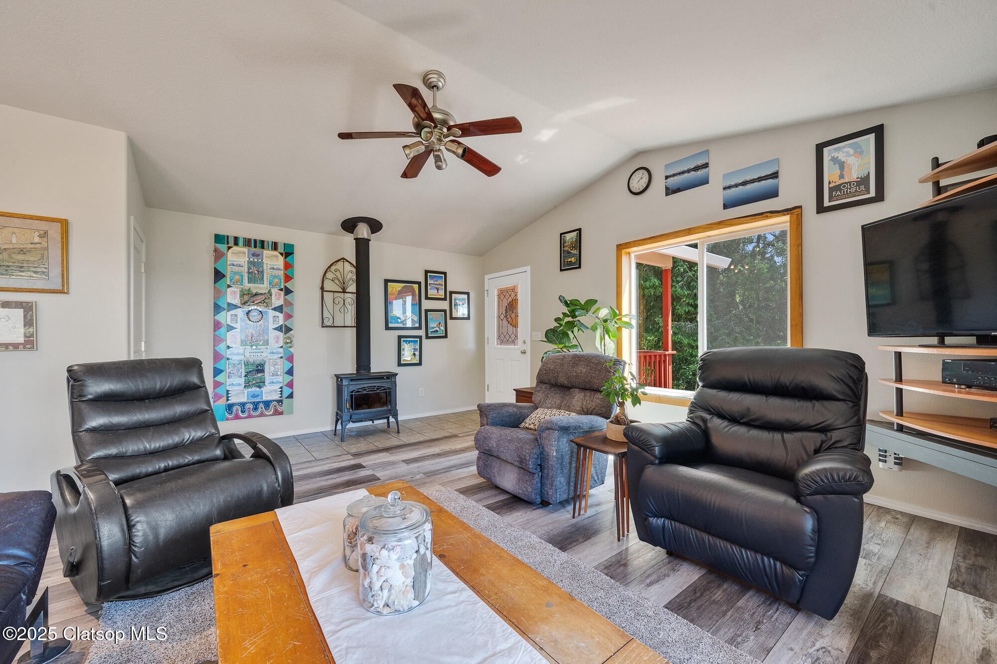 38225 Hiagua Lane Property Photo 7