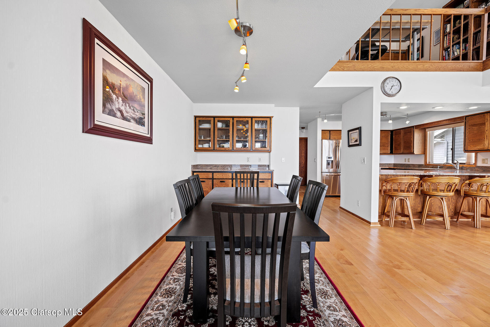 765 5th Avenue Property Photo 8
