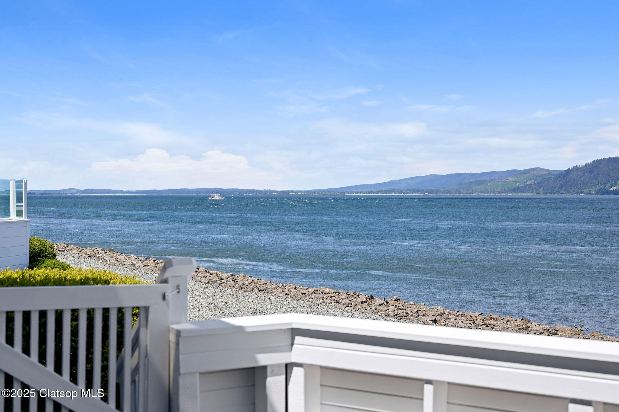 765 5th Avenue Property Photo 35