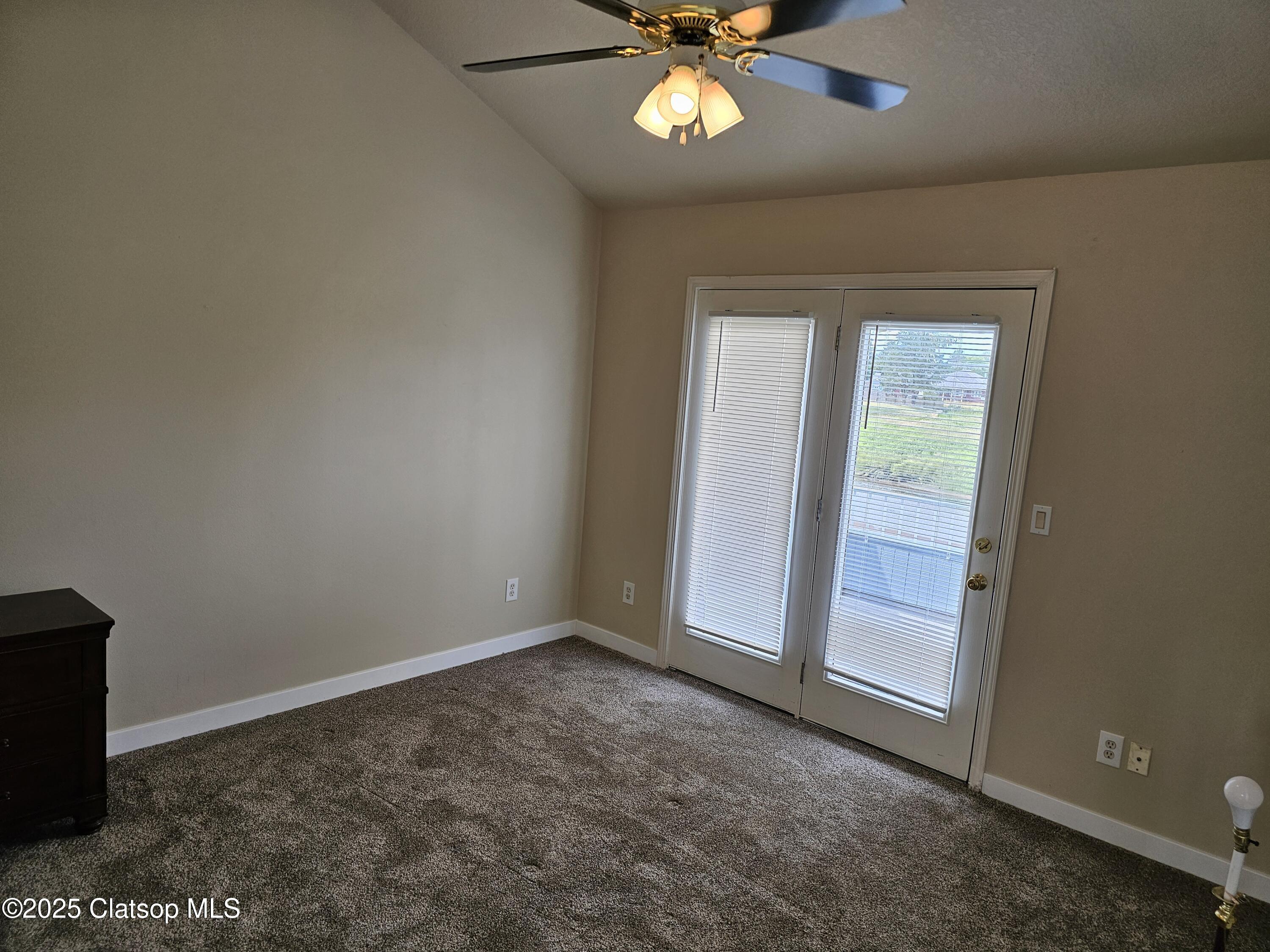 171 Se Alt Hwy 101 #1 Property Photo 19
