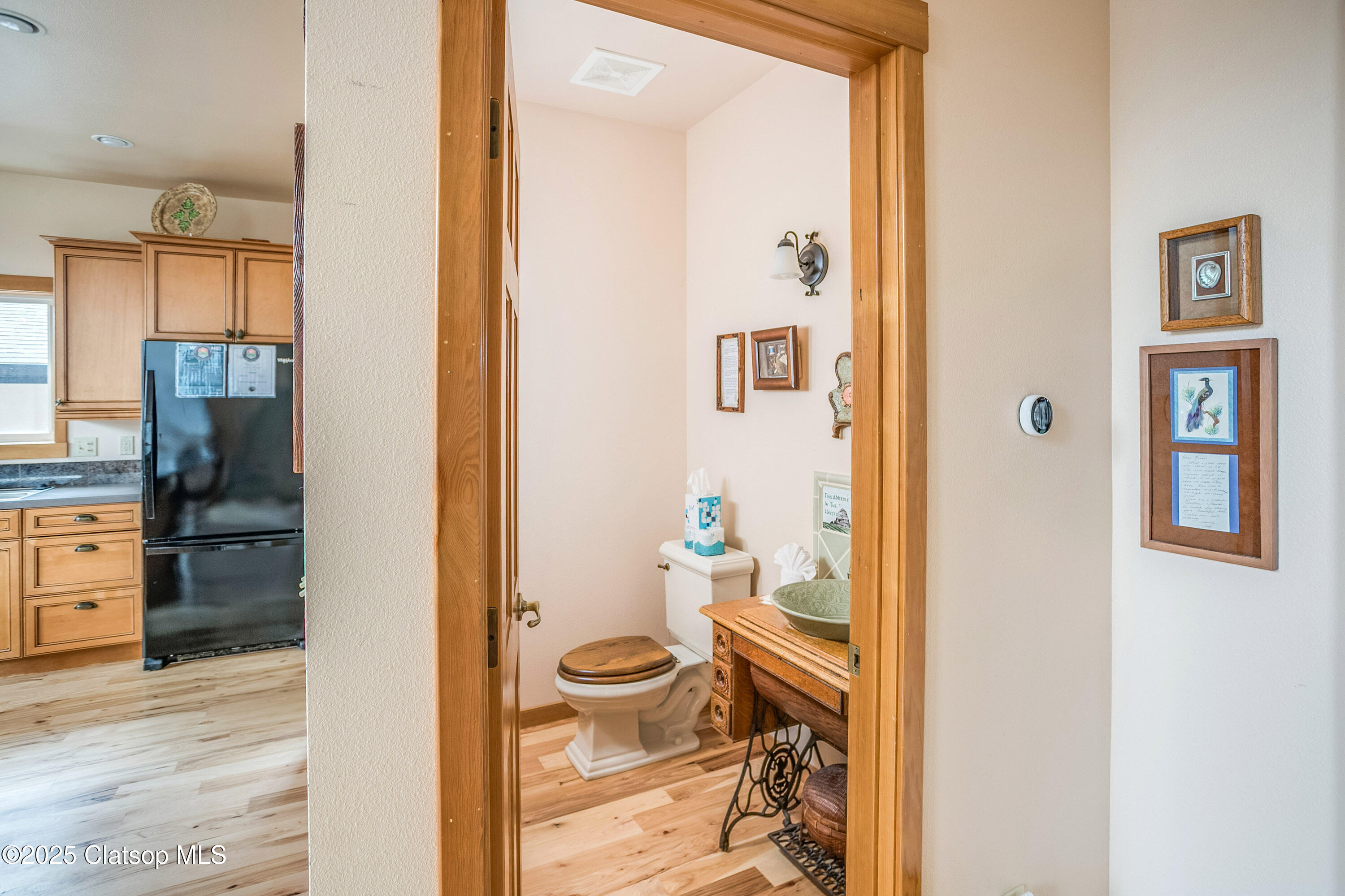 163 W 1st Street Property Photo 17