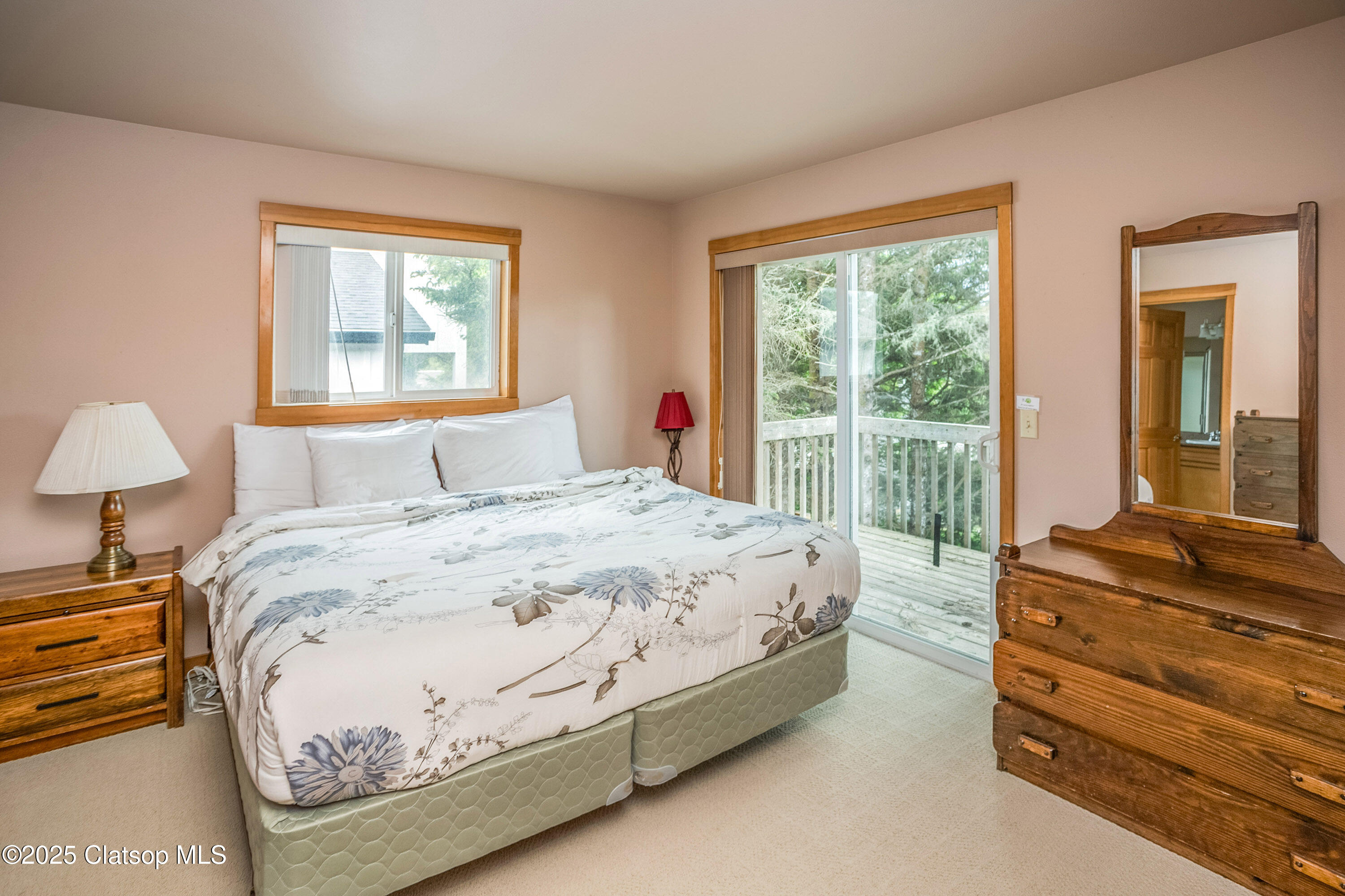 163 W 1st Street Property Photo 19