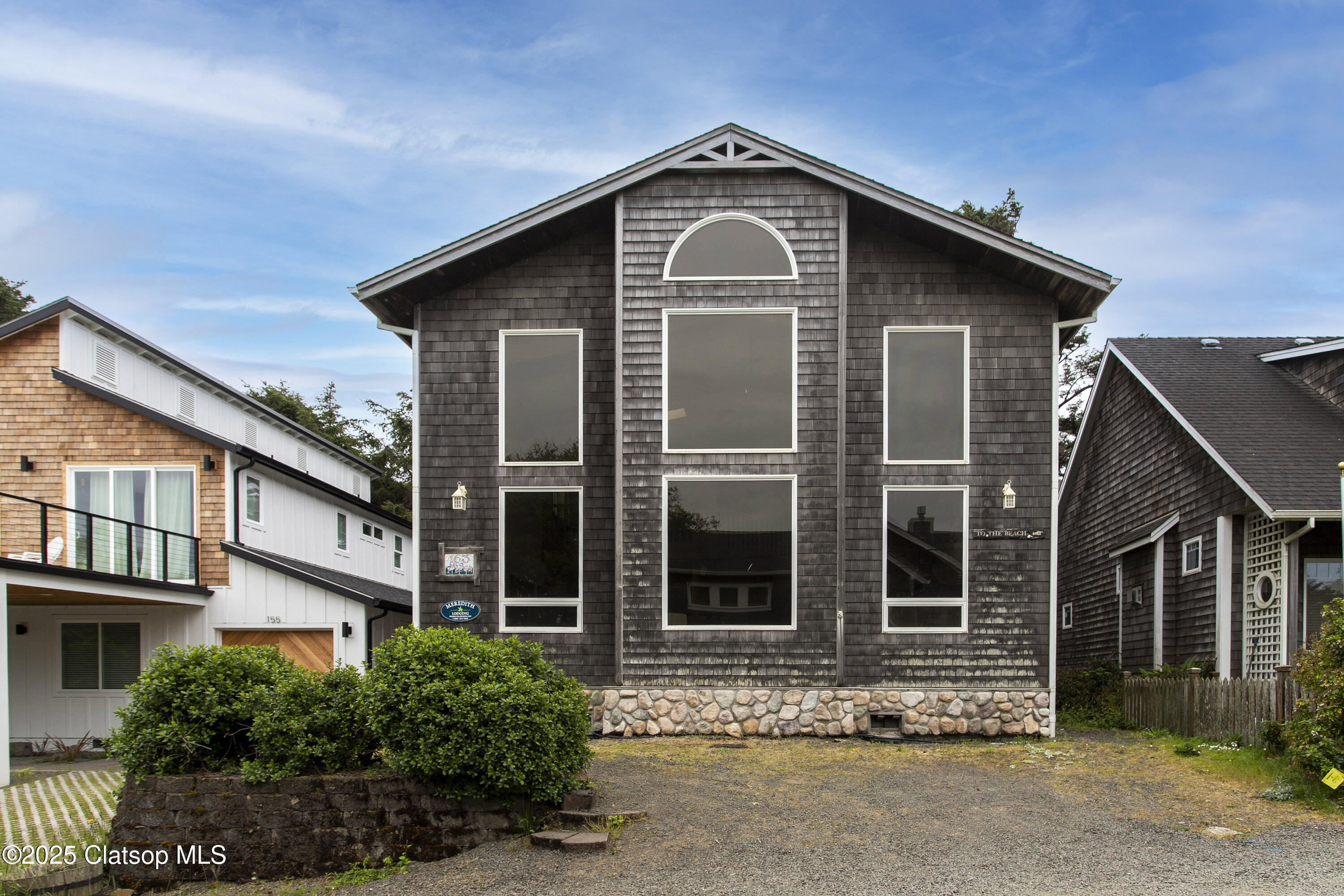 163 W 1st Street Property Photo 30