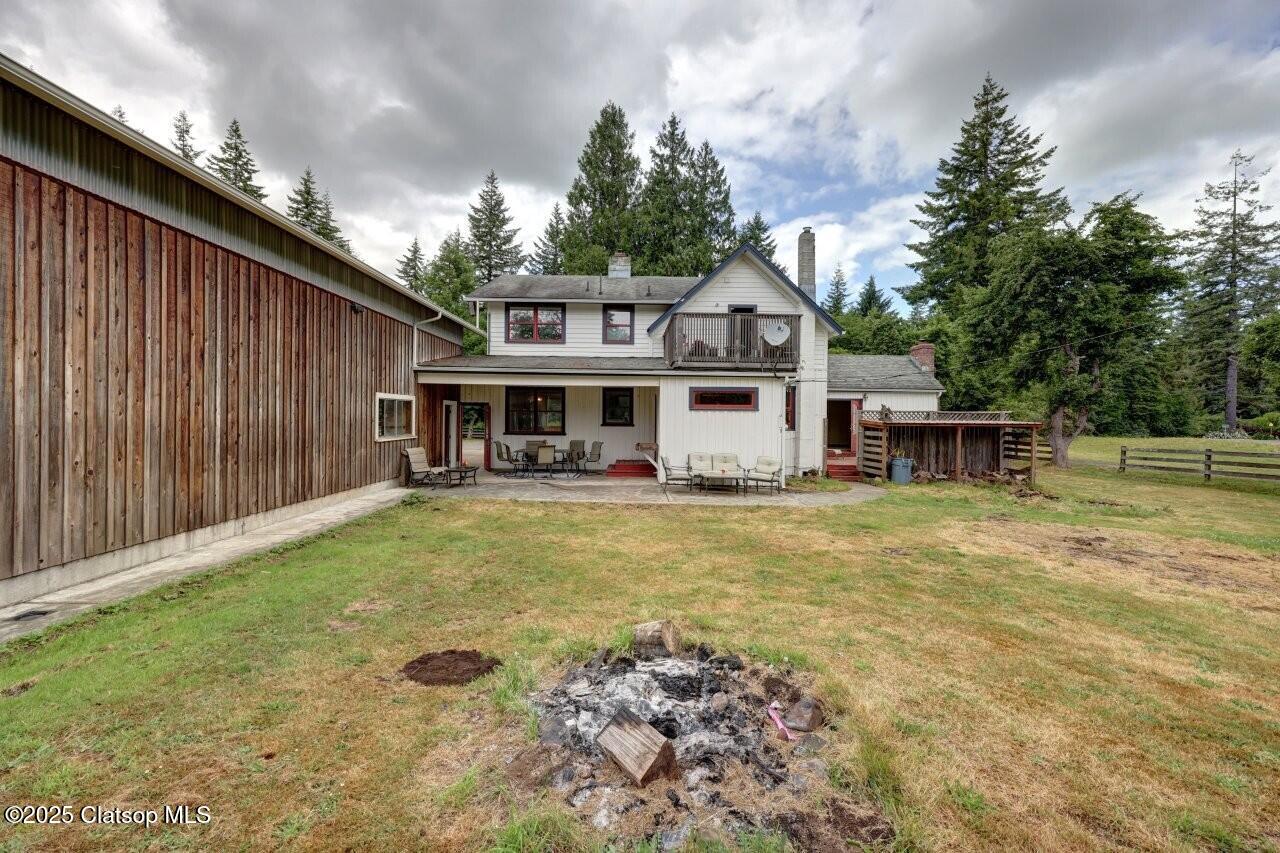 42684 Hillcrest Loop Property Photo 34