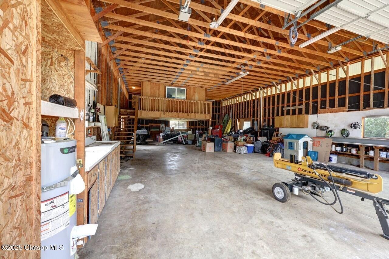 42684 Hillcrest Loop Property Photo 35