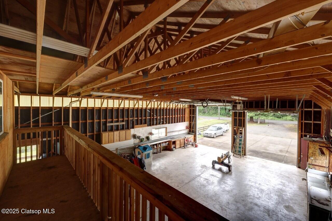 42684 Hillcrest Loop Property Photo 37
