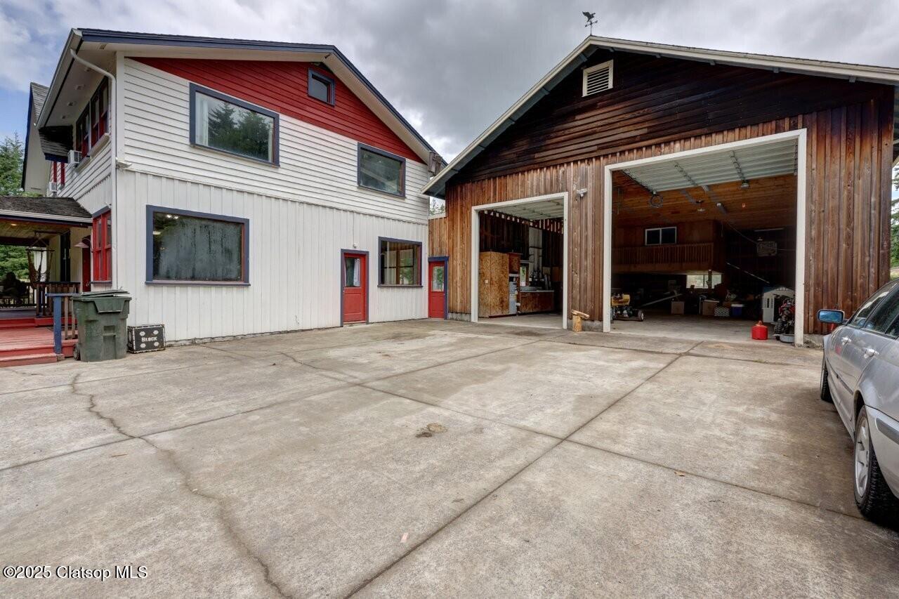 42684 Hillcrest Loop Property Photo 45