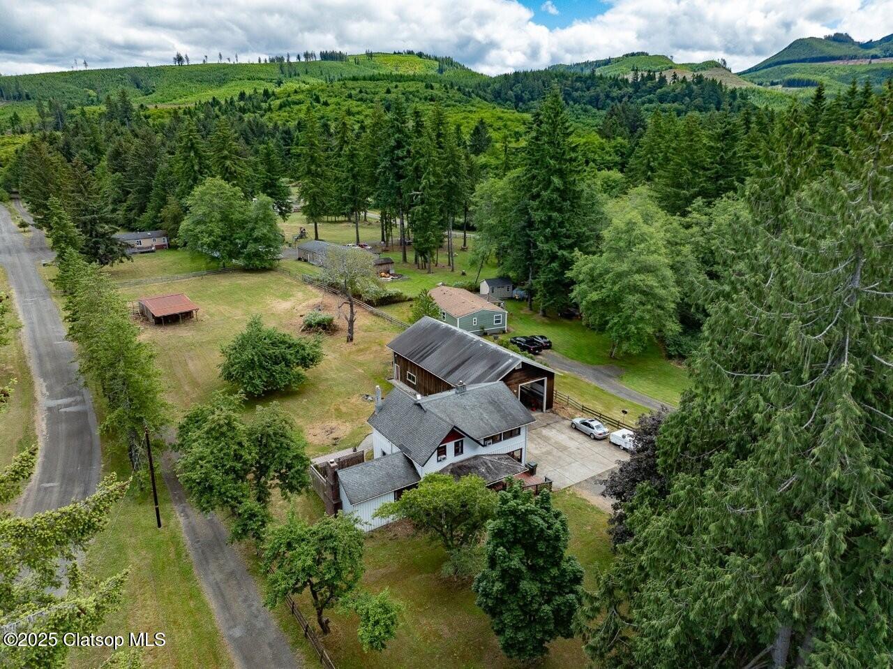 42684 Hillcrest Loop Property Photo 57