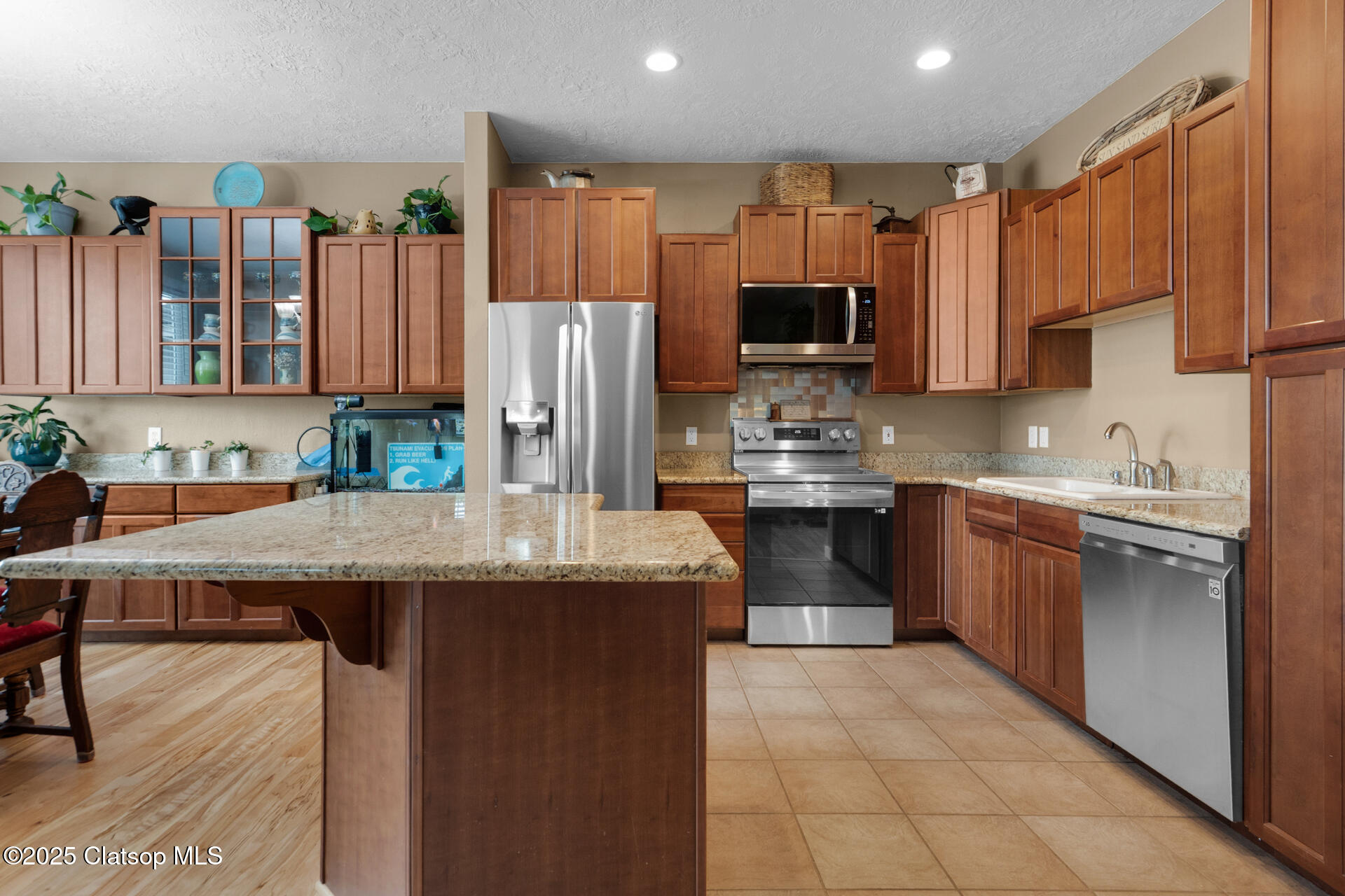 1164 Beach Drive Property Photo 10