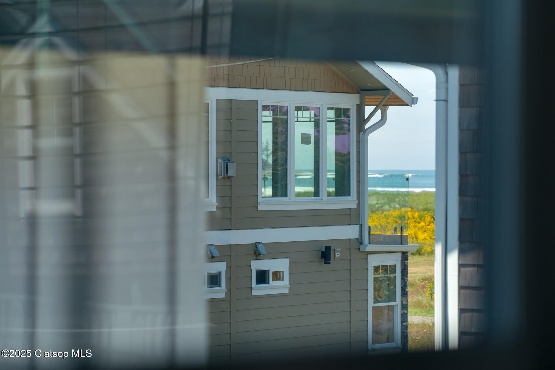 1164 Beach Drive Property Photo 18