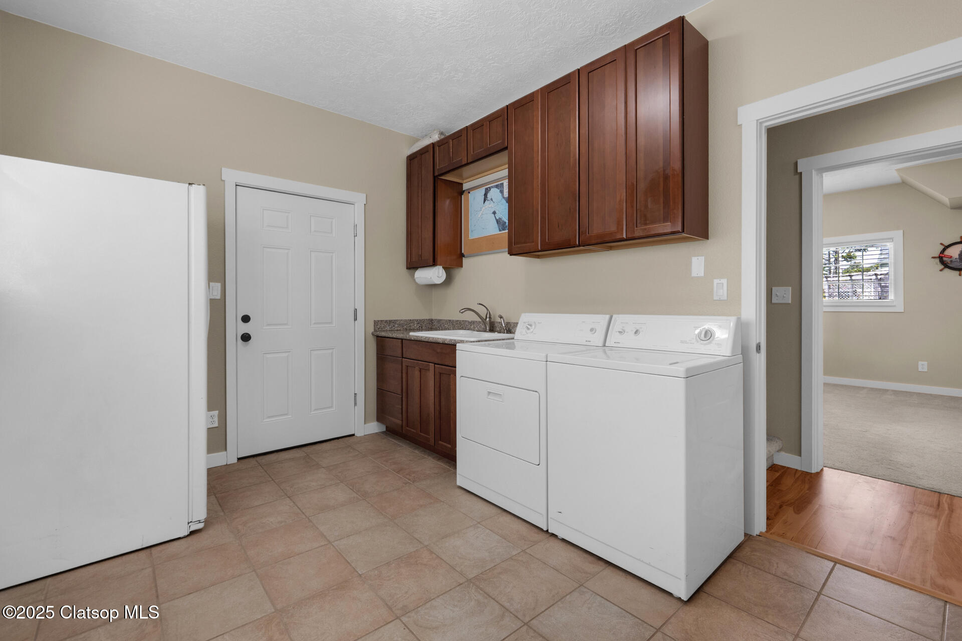 1164 Beach Drive Property Photo 34