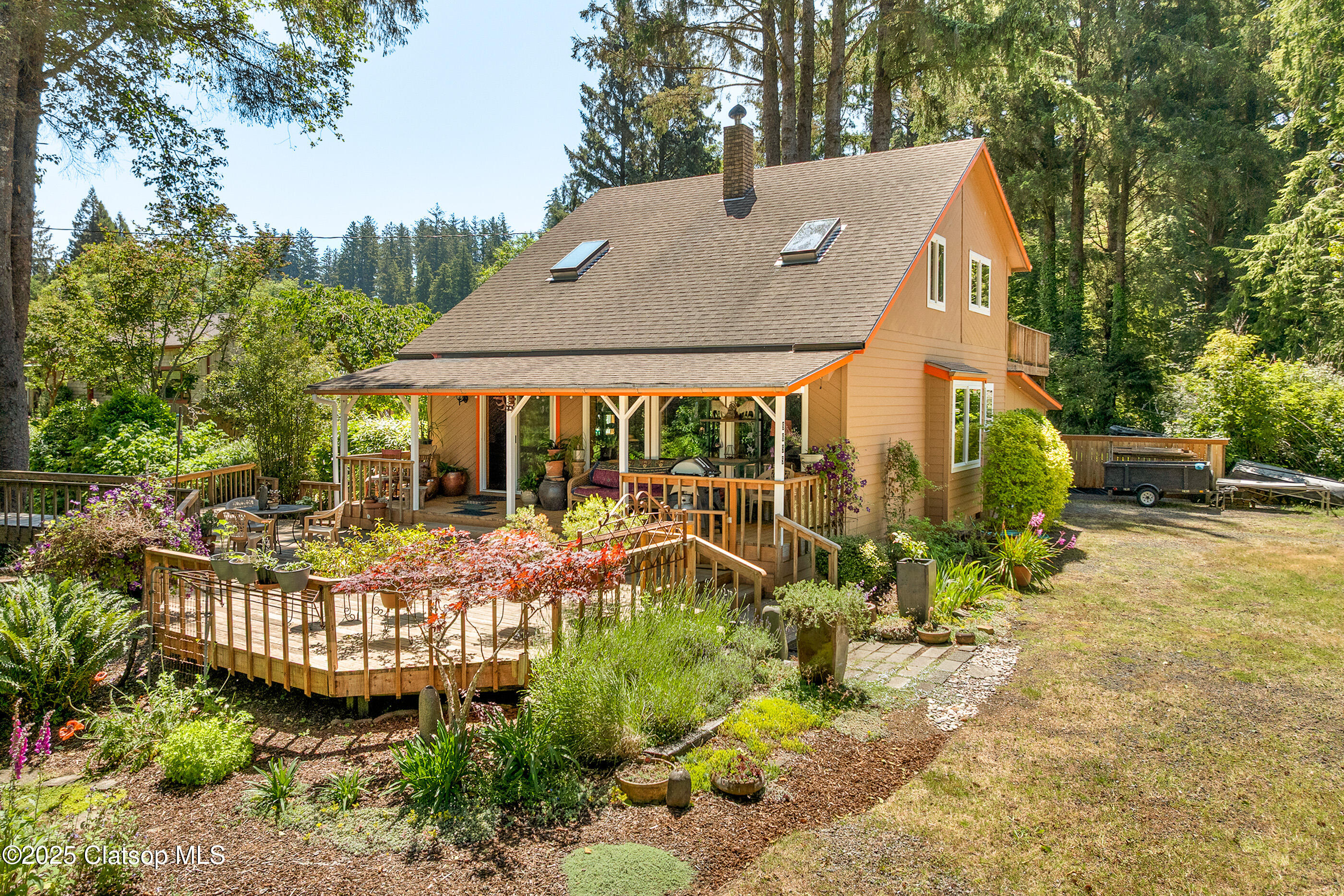 9655 8th Street Property Photo 1