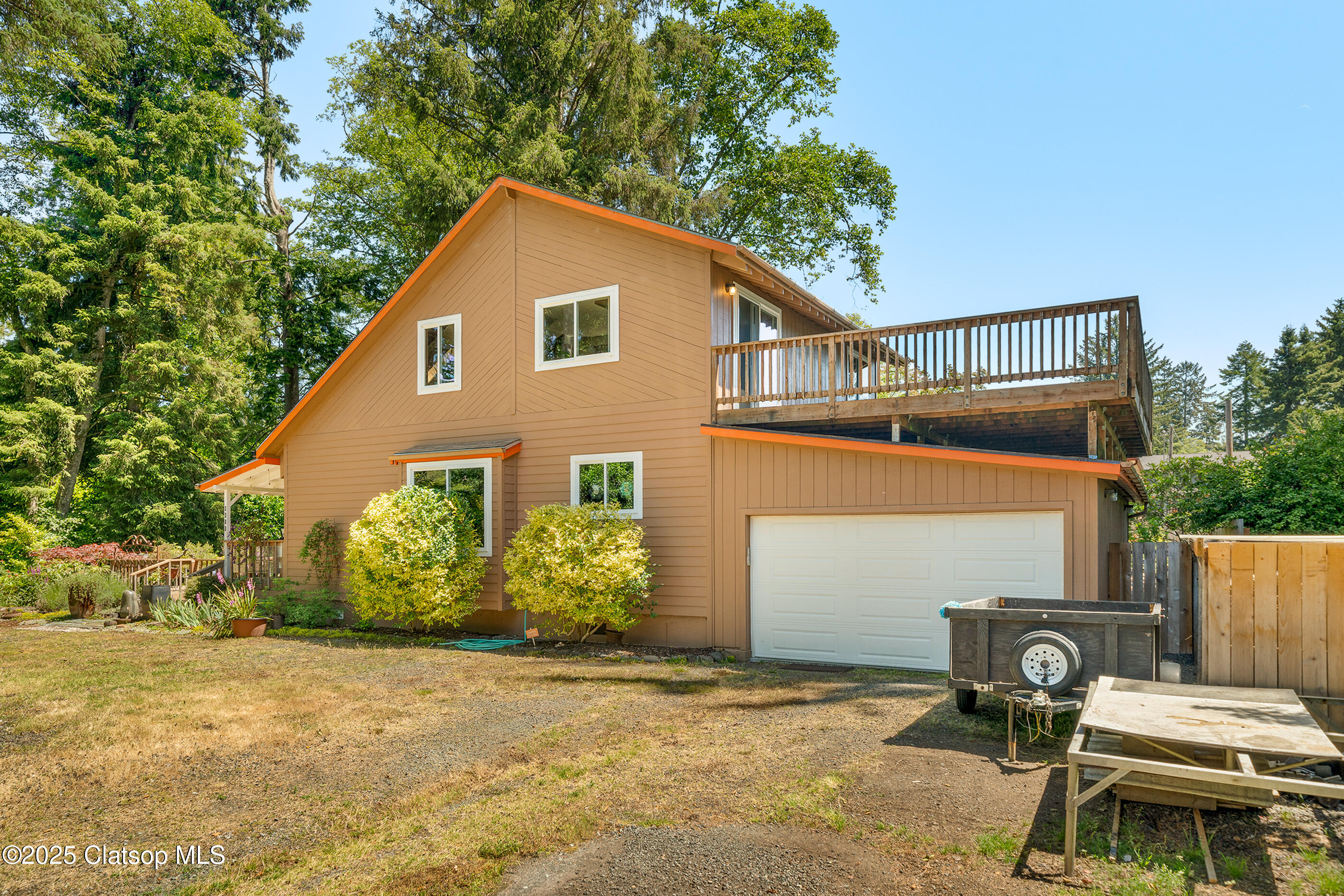 9655 8th Street Property Photo 3