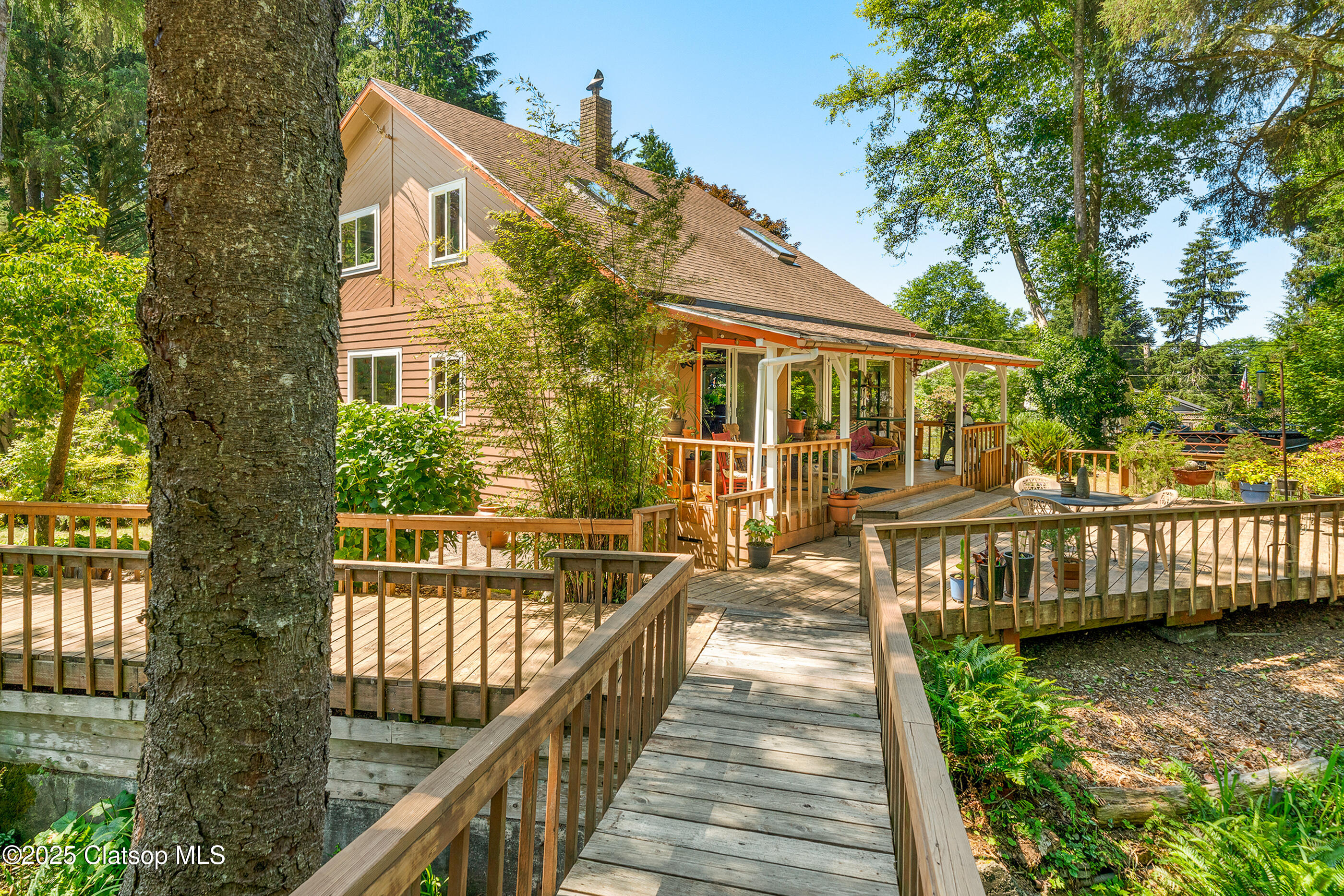 9655 8th Street Property Photo 6