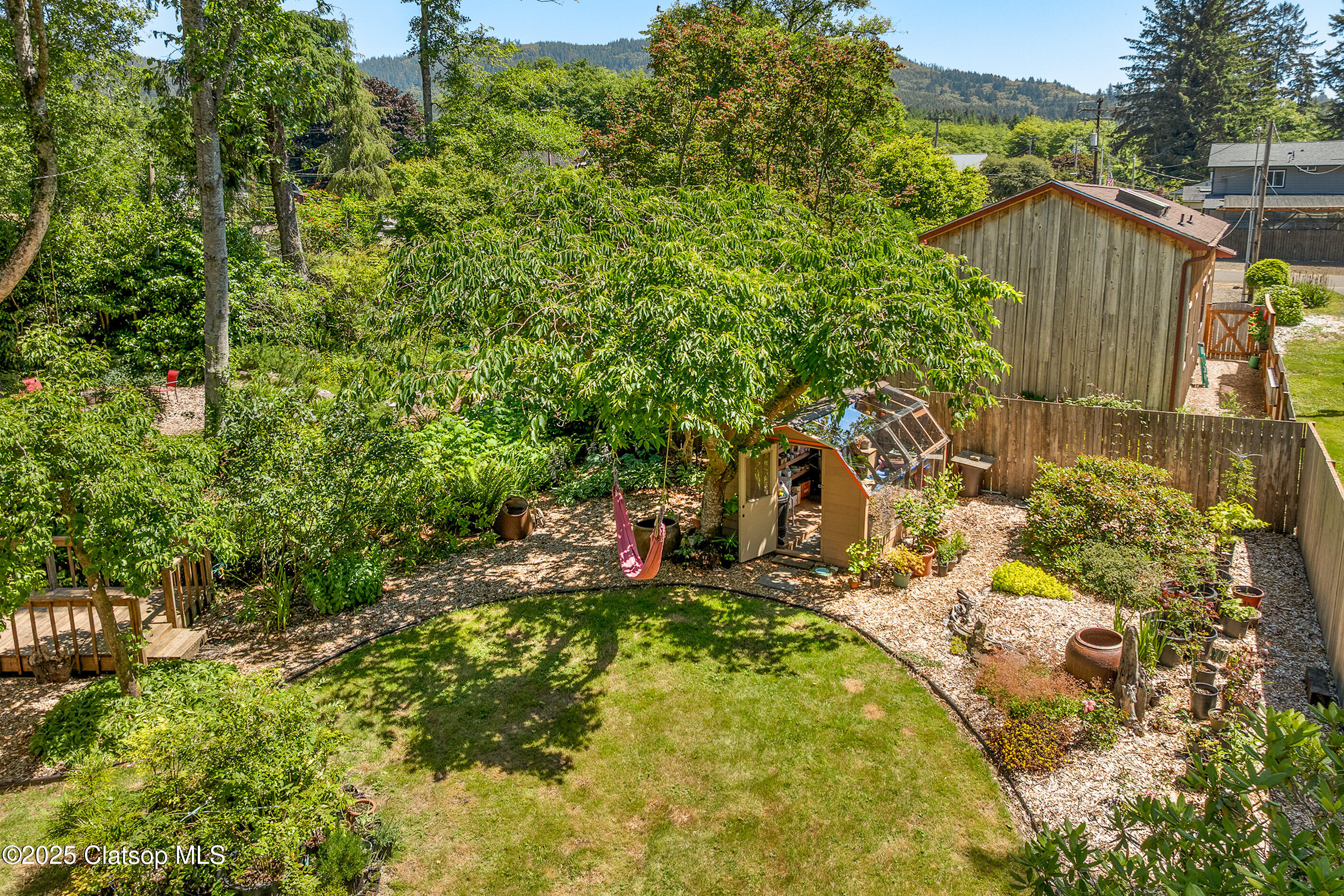 9655 8th Street Property Photo 8