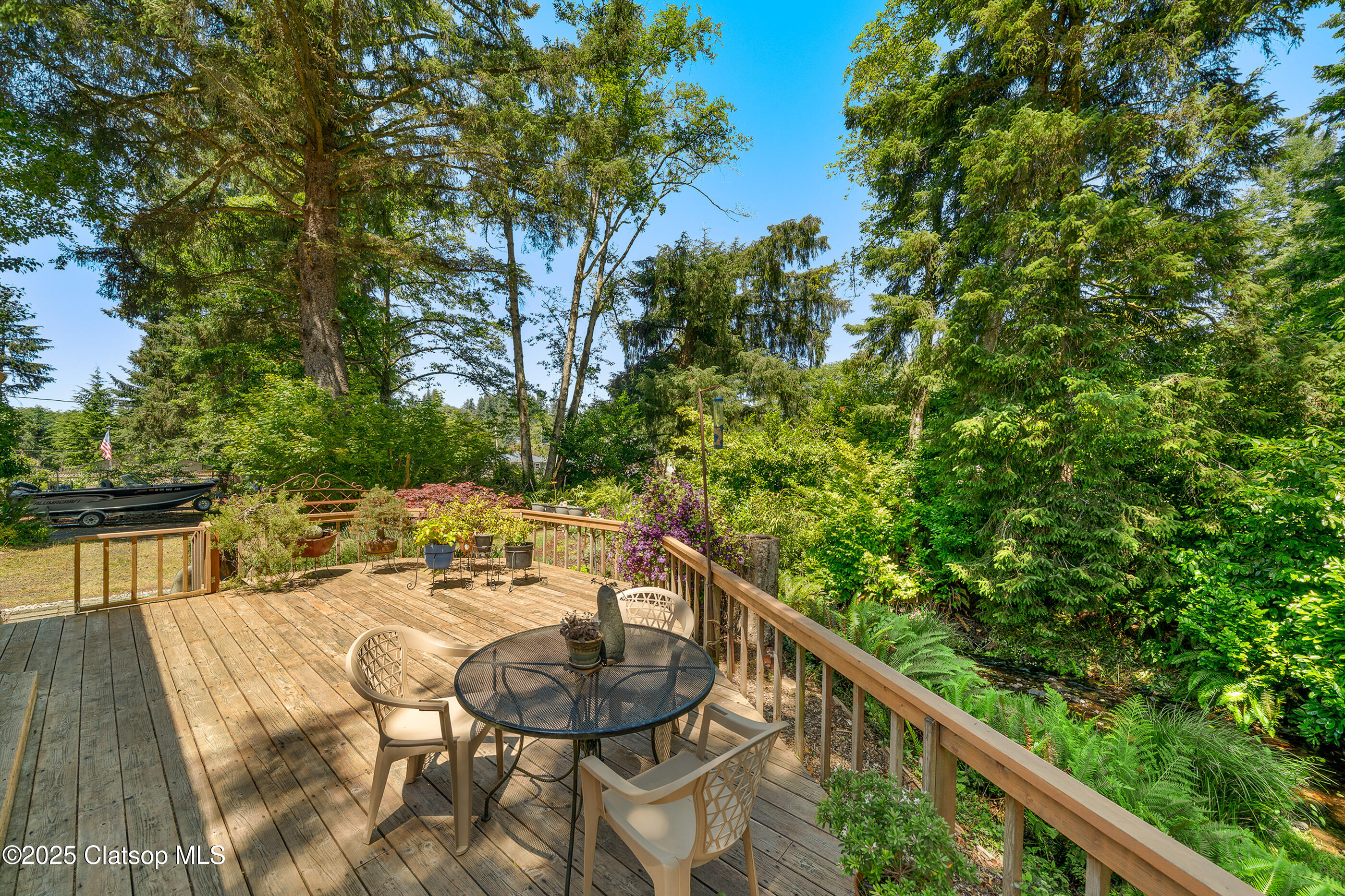 9655 8th Street Property Photo 12