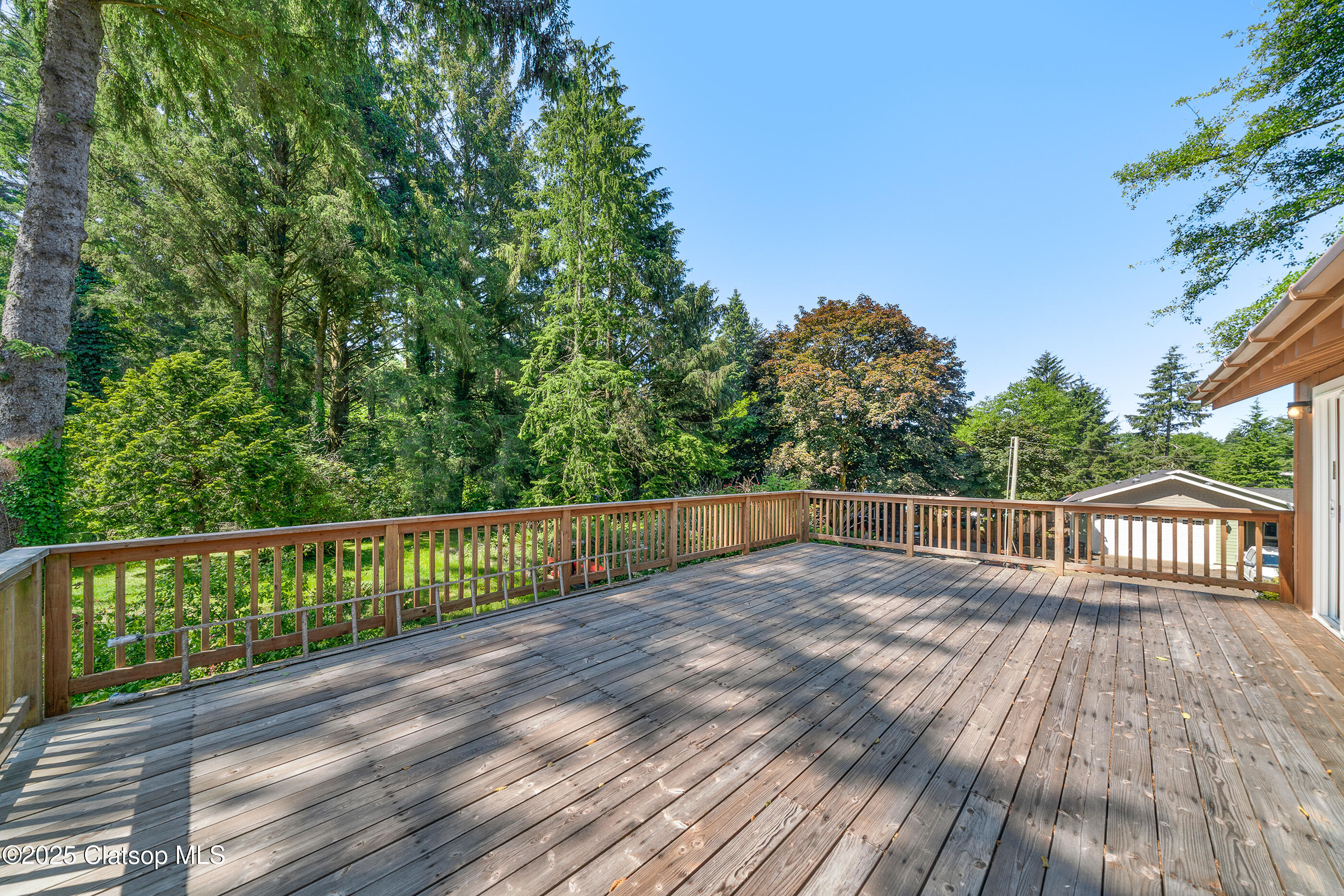 9655 8th Street Property Photo 24